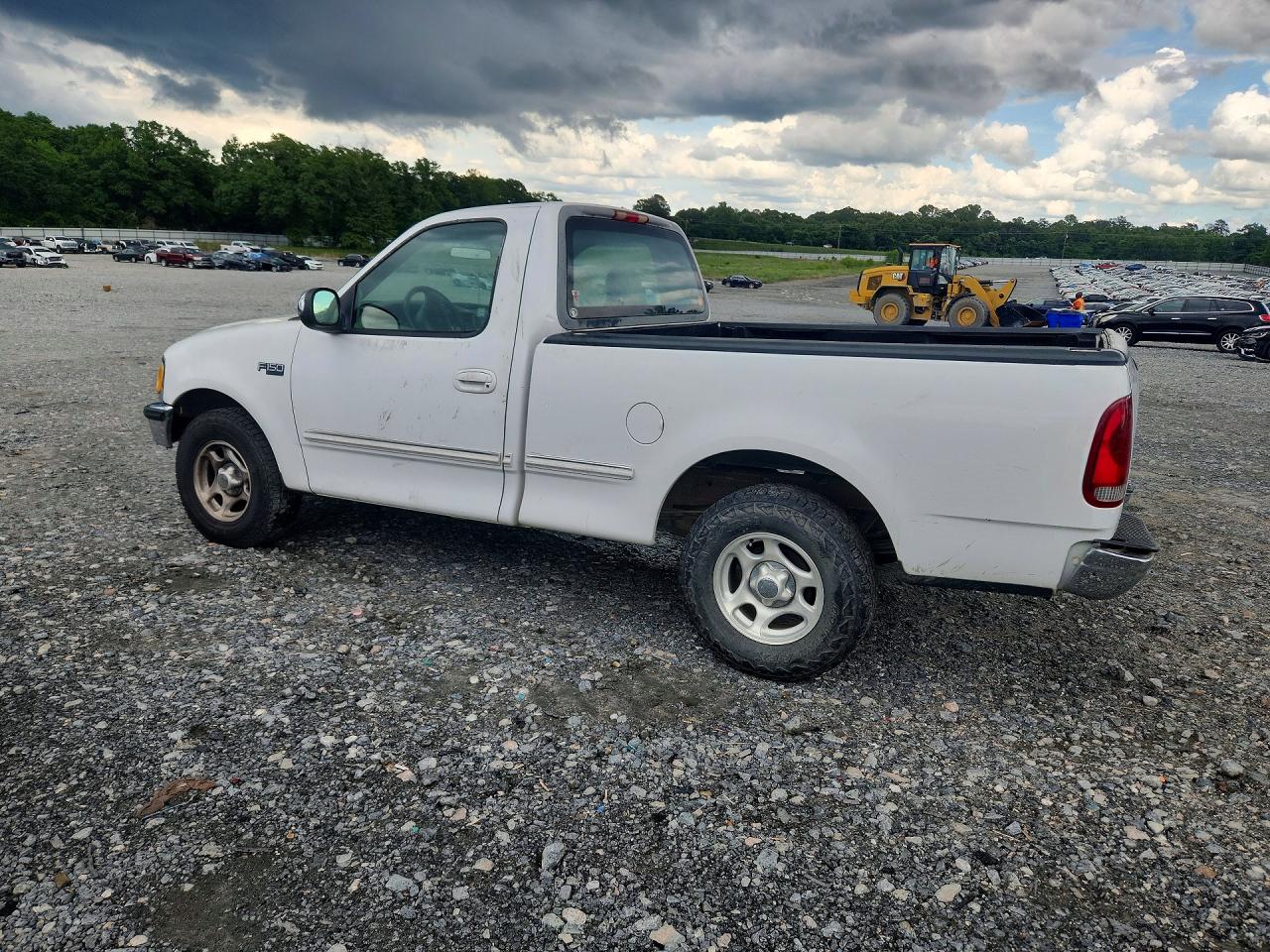 1997 Ford F150 Белый vin: 1FTDF1729VNC46861