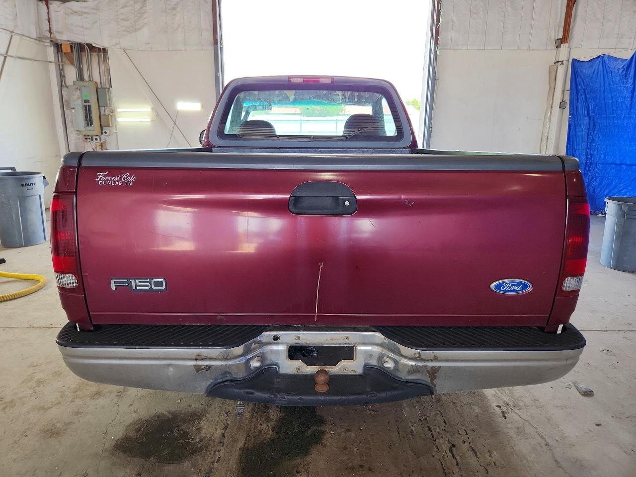 1997 Ford F150 Maroon vin: 1FTDF1760VNA65425
