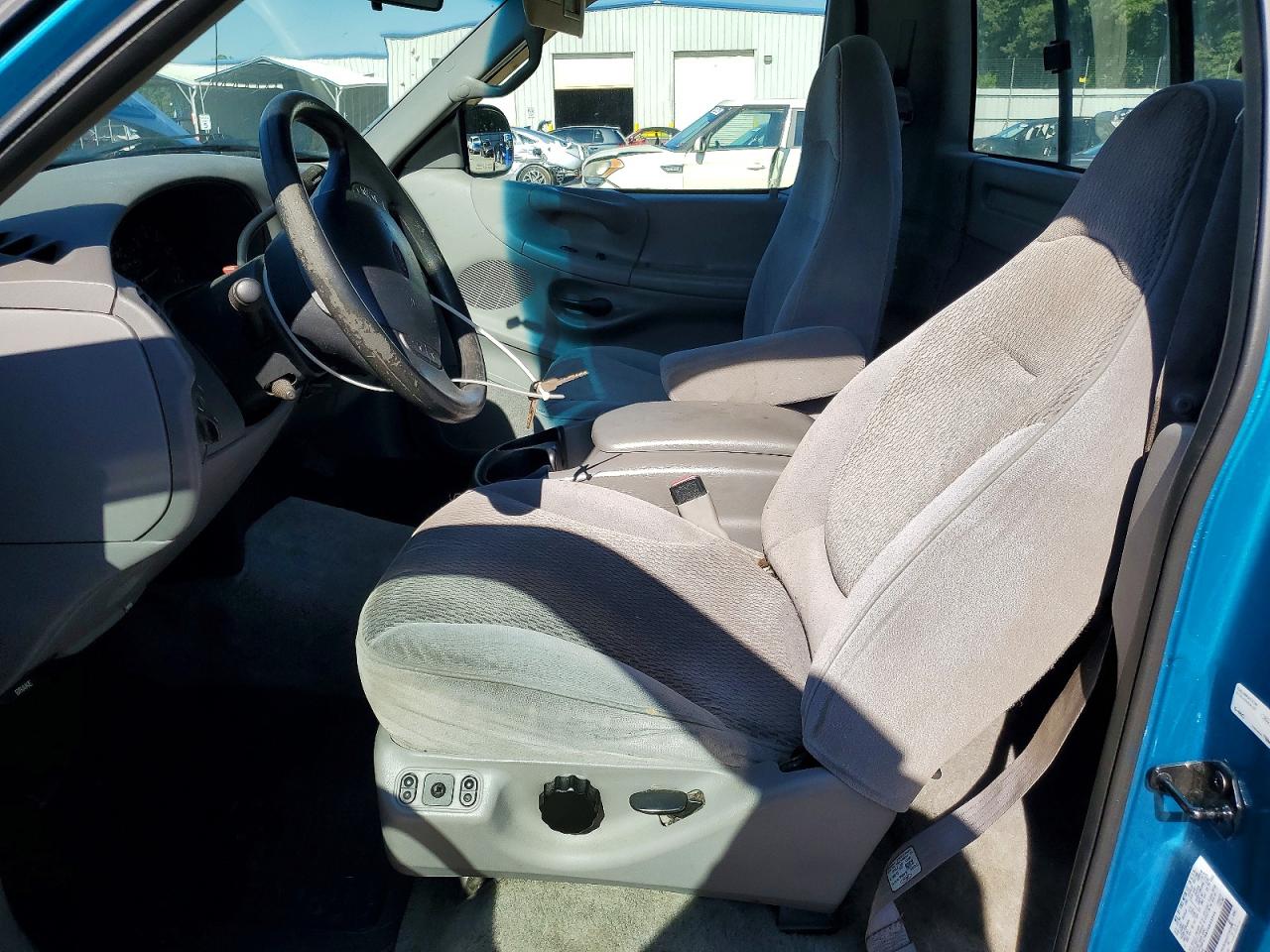 1997 Ford F150 Teal vin: 1FTDF1766VKB35544