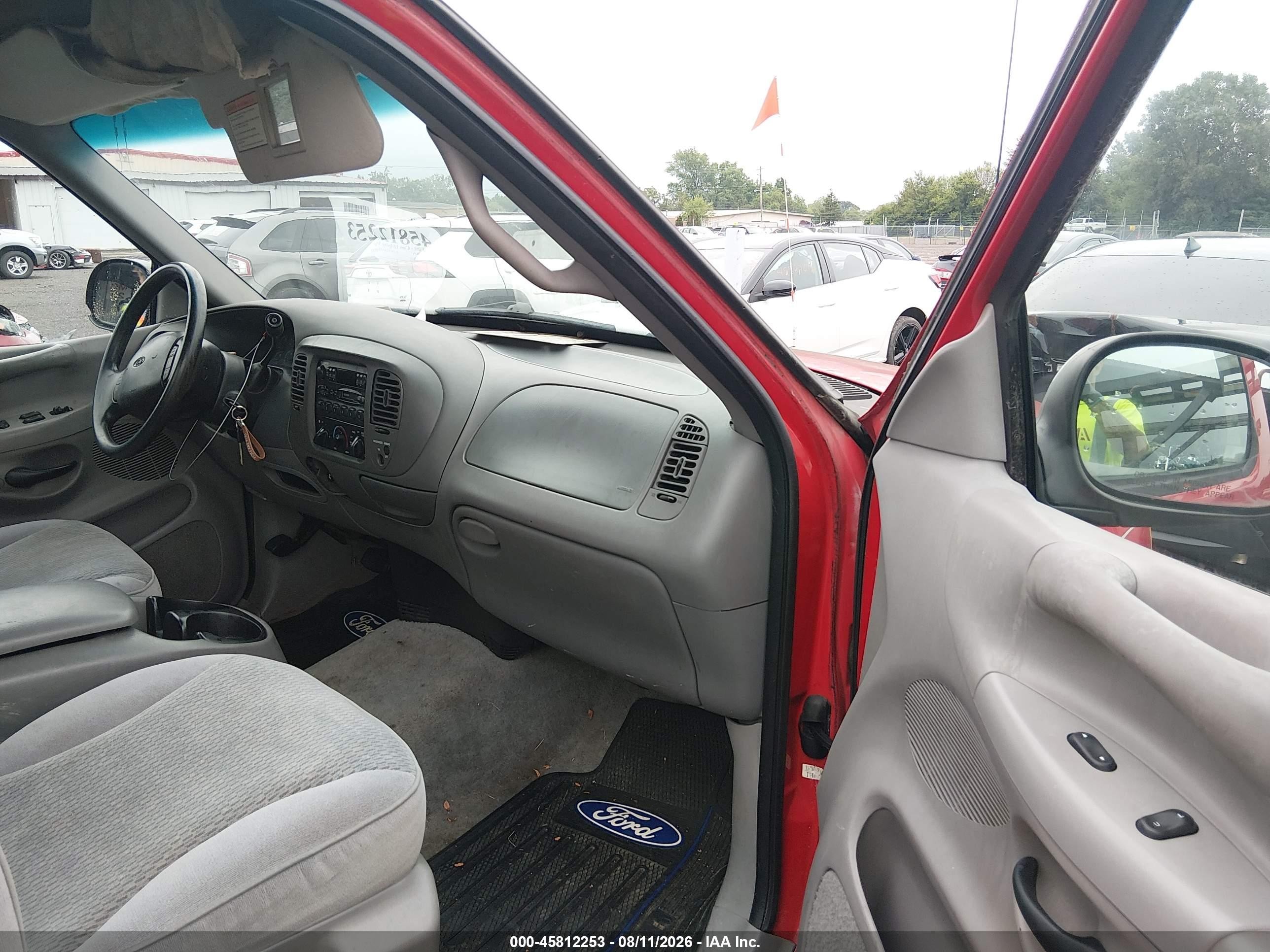 1997 Ford F-150 Standard Lariat/standard/xl/xlt Red vin: 1FTDF17W1VKA72157