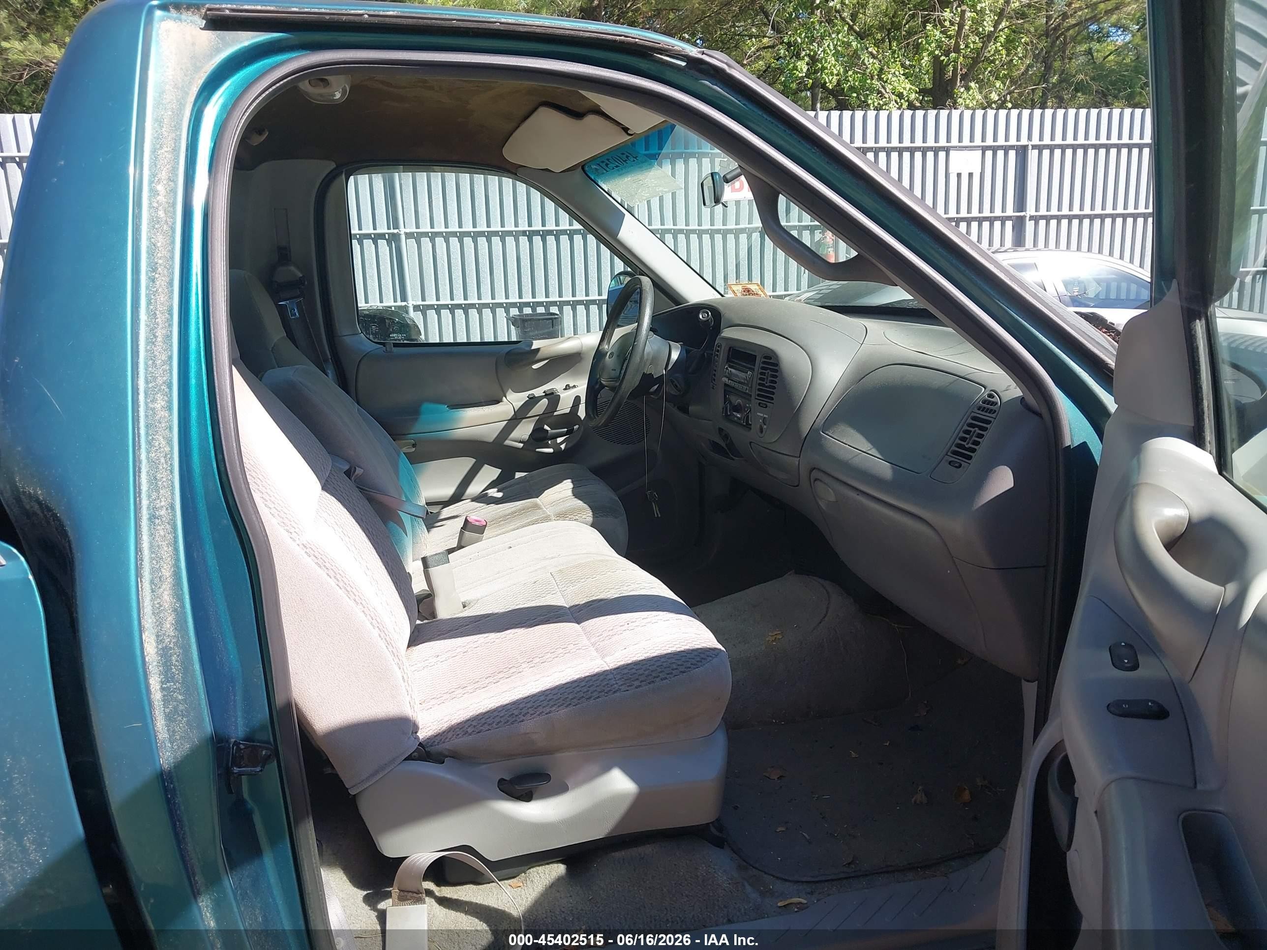 1997 Ford F-150 Standard Lariat/standard/xl/xlt Green vin: 1FTDF17W7VLA12667