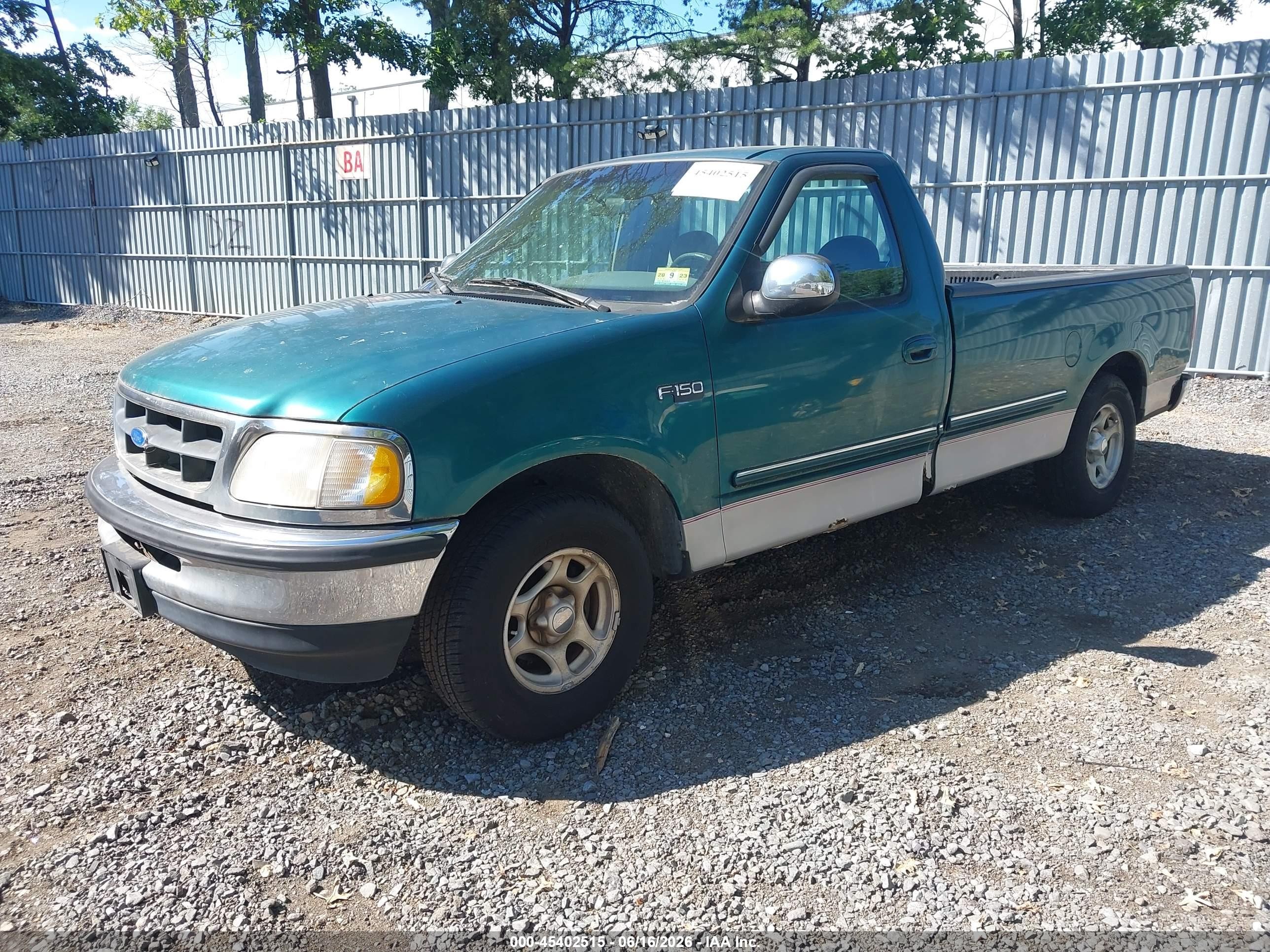 1997 Ford F-150 Standard Lariat/standard/xl/xlt Green vin: 1FTDF17W7VLA12667