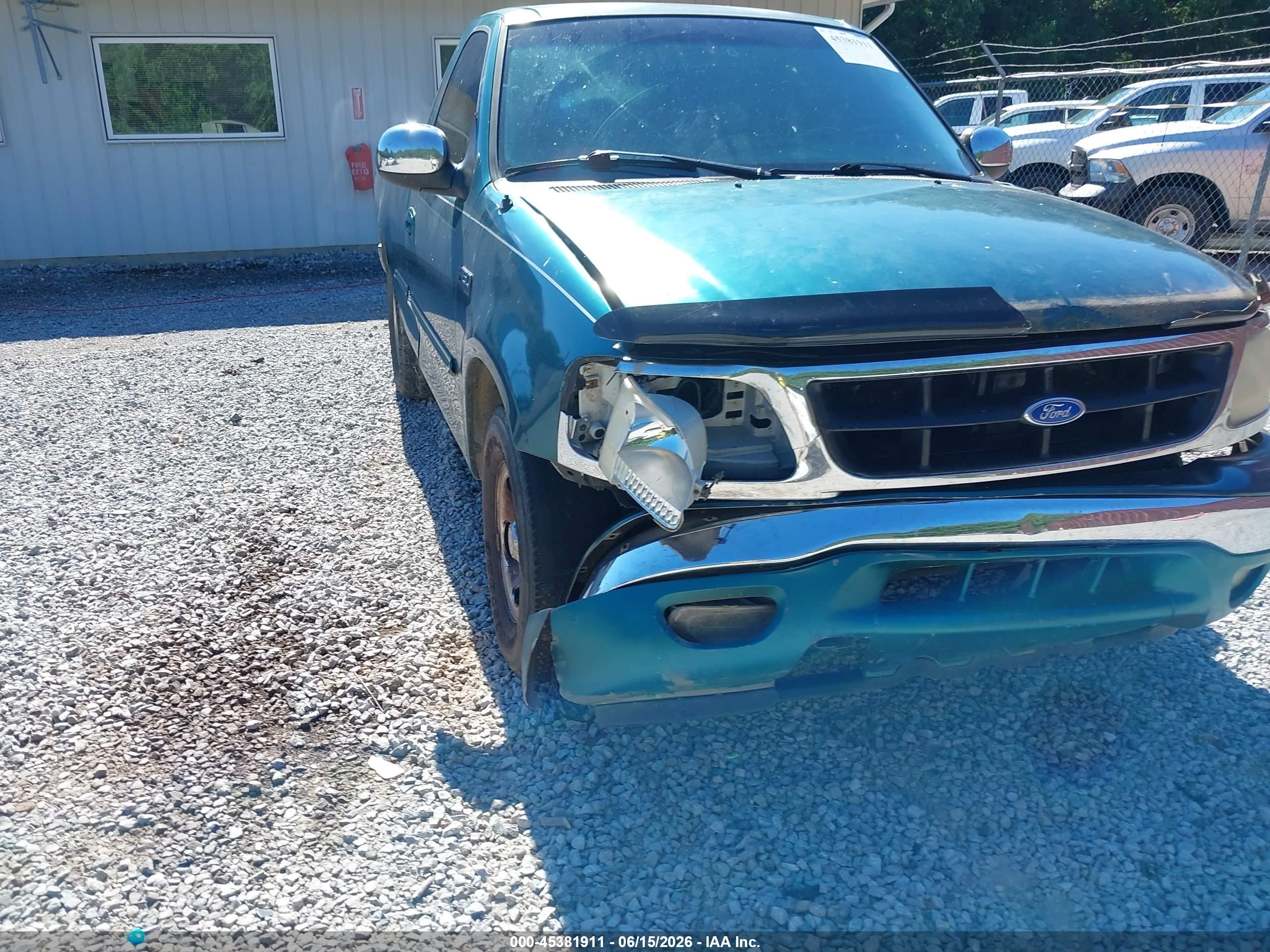 1997 Ford F-150 Standard Lariat/standard/xl/xlt Green vin: 1FTDF17WXVNC27593
