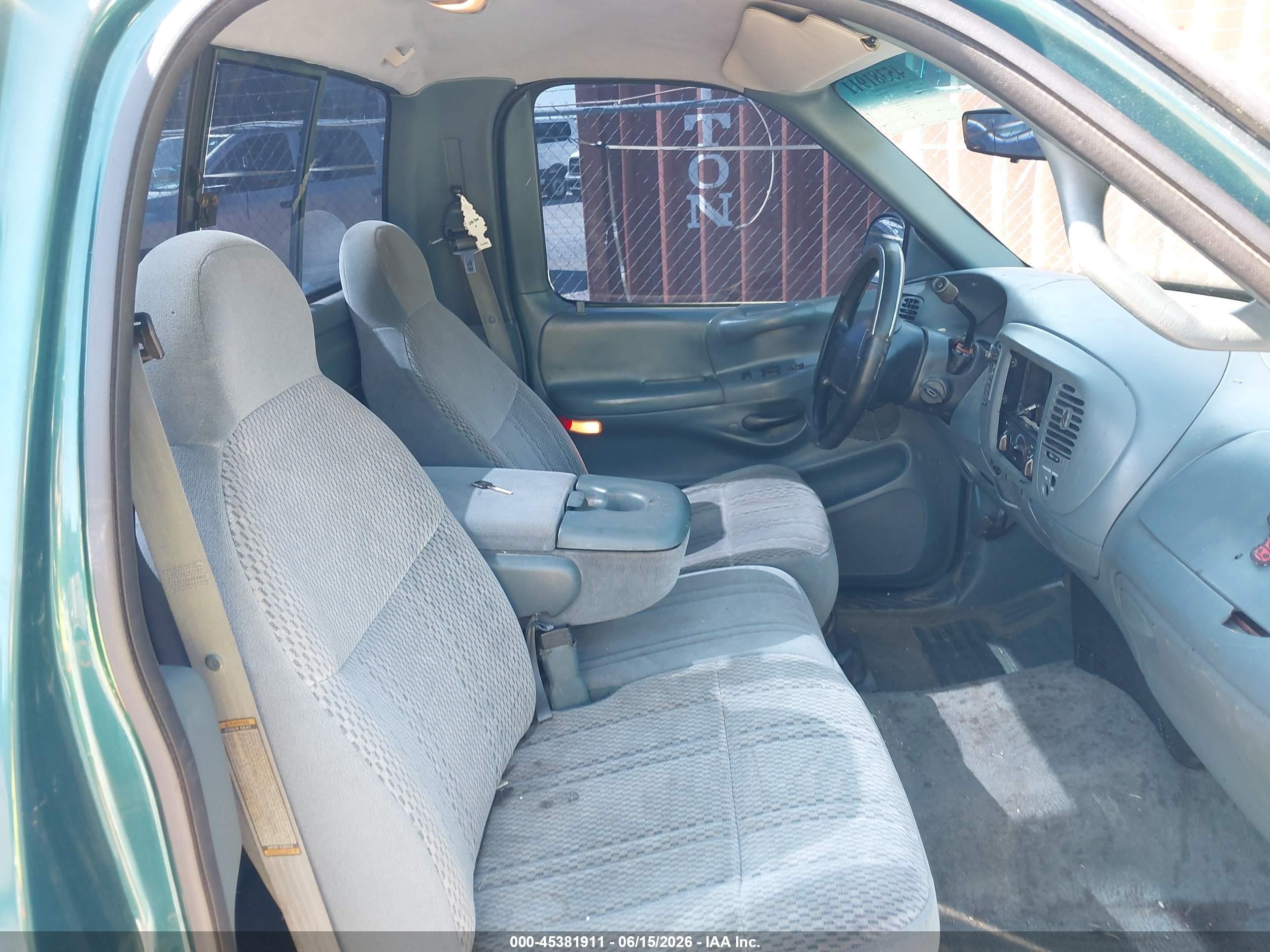 1997 Ford F-150 Standard Lariat/standard/xl/xlt Green vin: 1FTDF17WXVNC27593