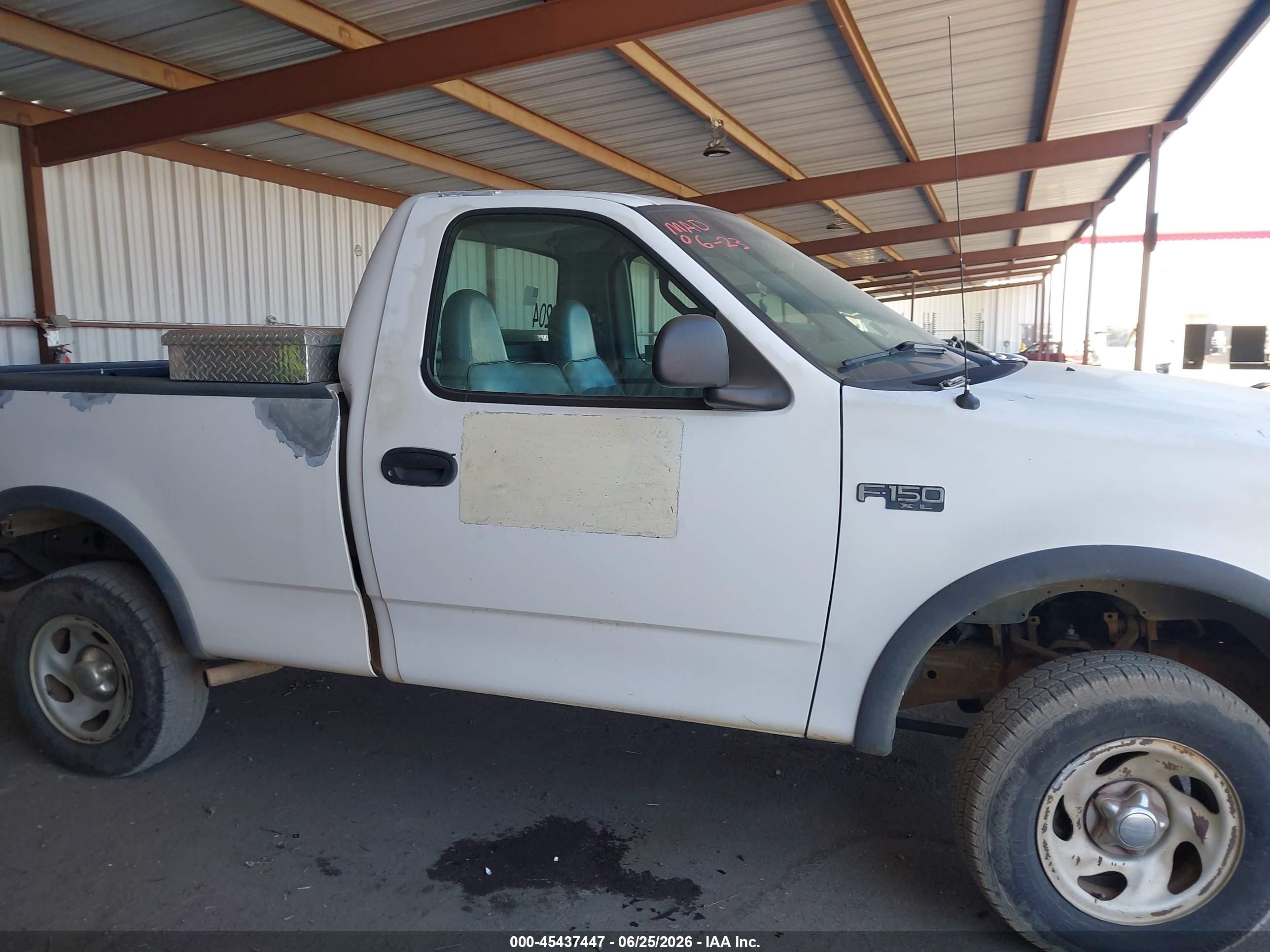 1997 Ford F-150 Standard Standard/xl/xlt White vin: 1FTDF1823VKD38757