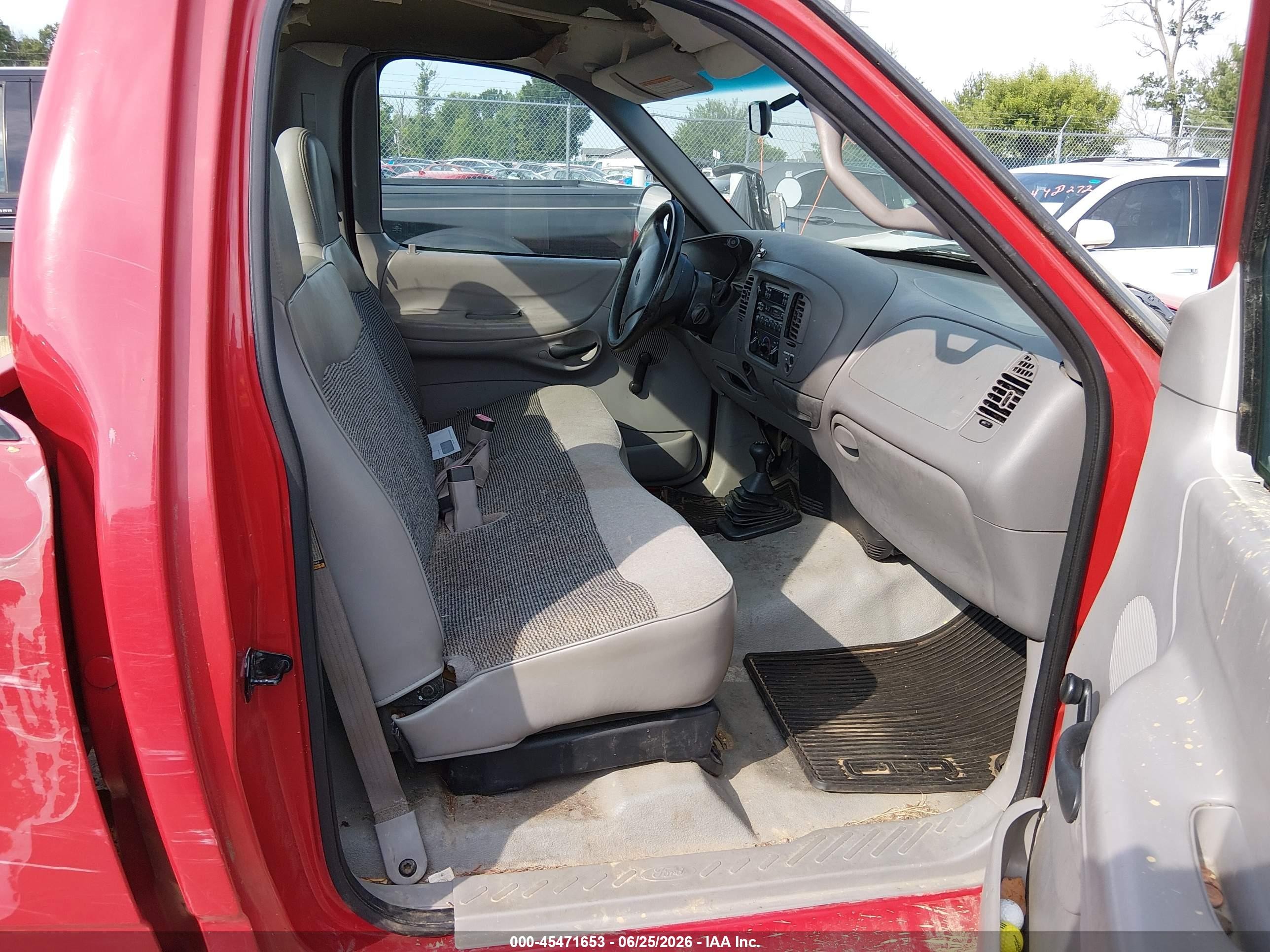 1997 Ford F-150 Standard Standard/xl/xlt Красный vin: 1FTDF1826VNC35704