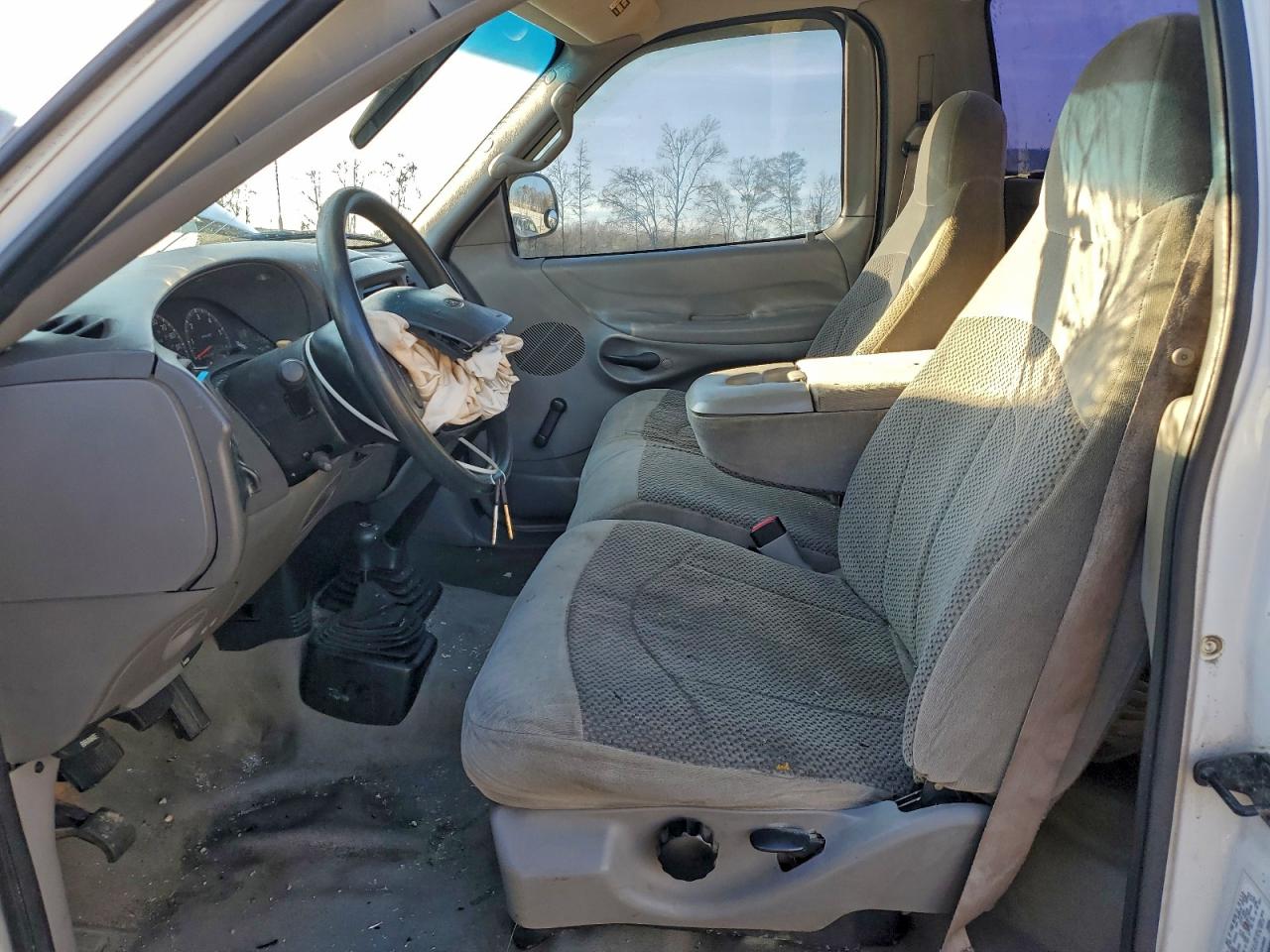 1997 Ford F150 White vin: 1FTDF1867VNC54880