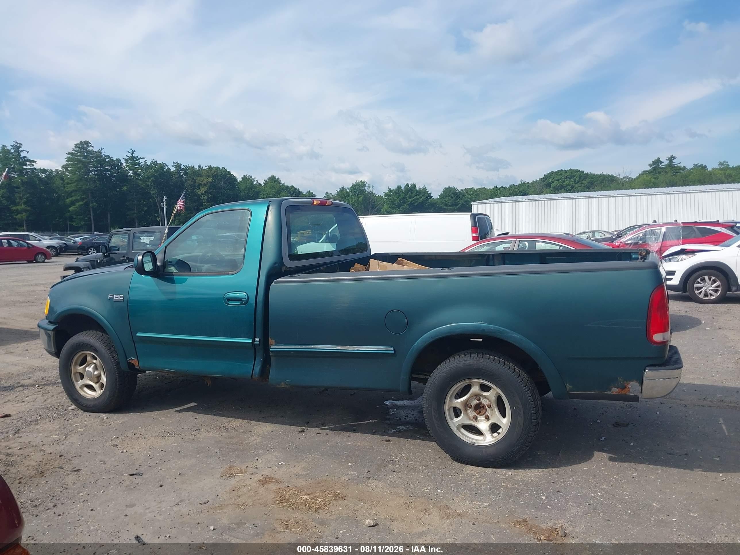1997 Ford F-150 Standard   Green vin: 1FTDF18W7VND02152