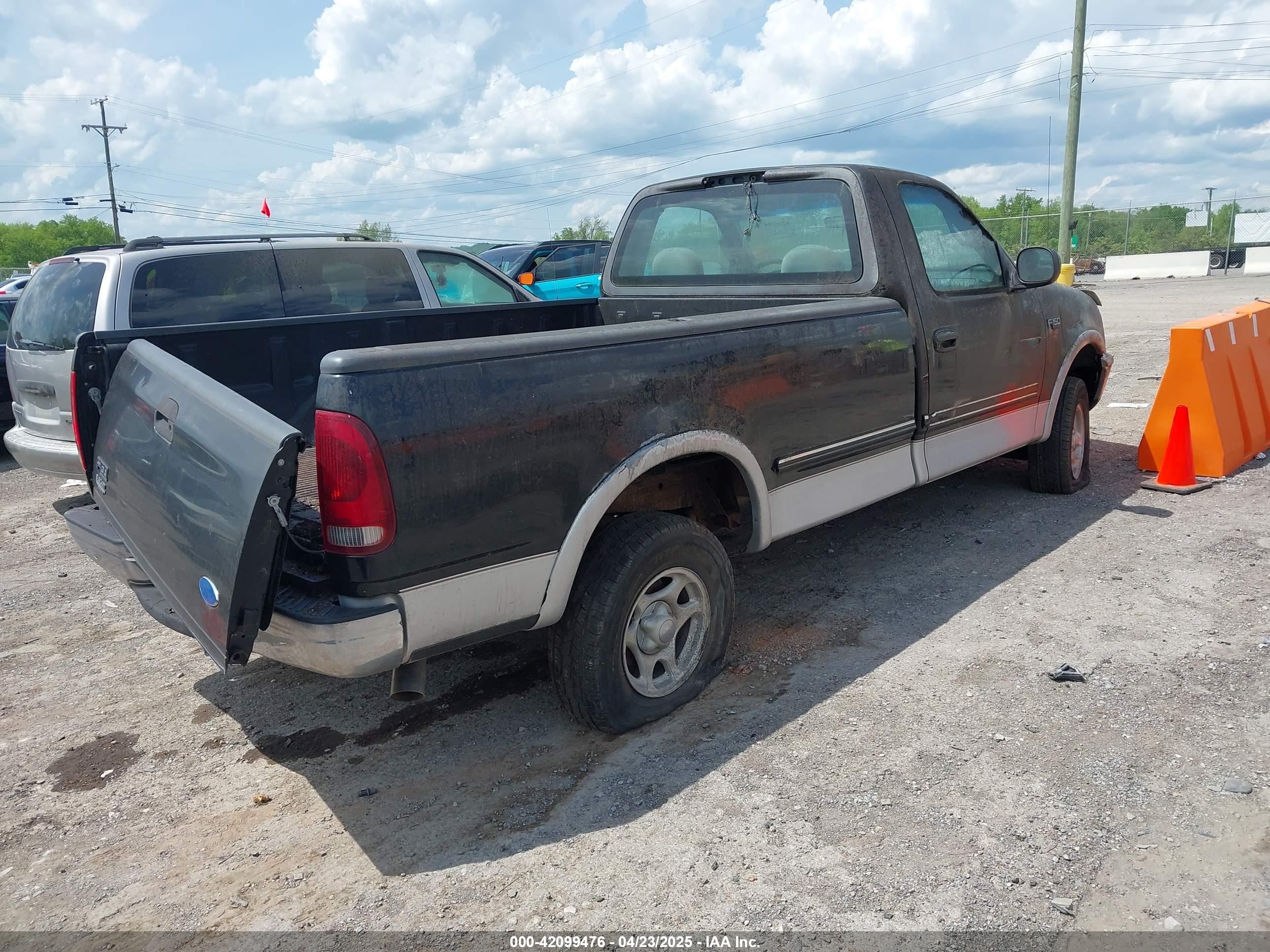 1997 Ford F-150 Lariat/standard/xl/xlt Black vin: 1FTDF18W9VND44371
