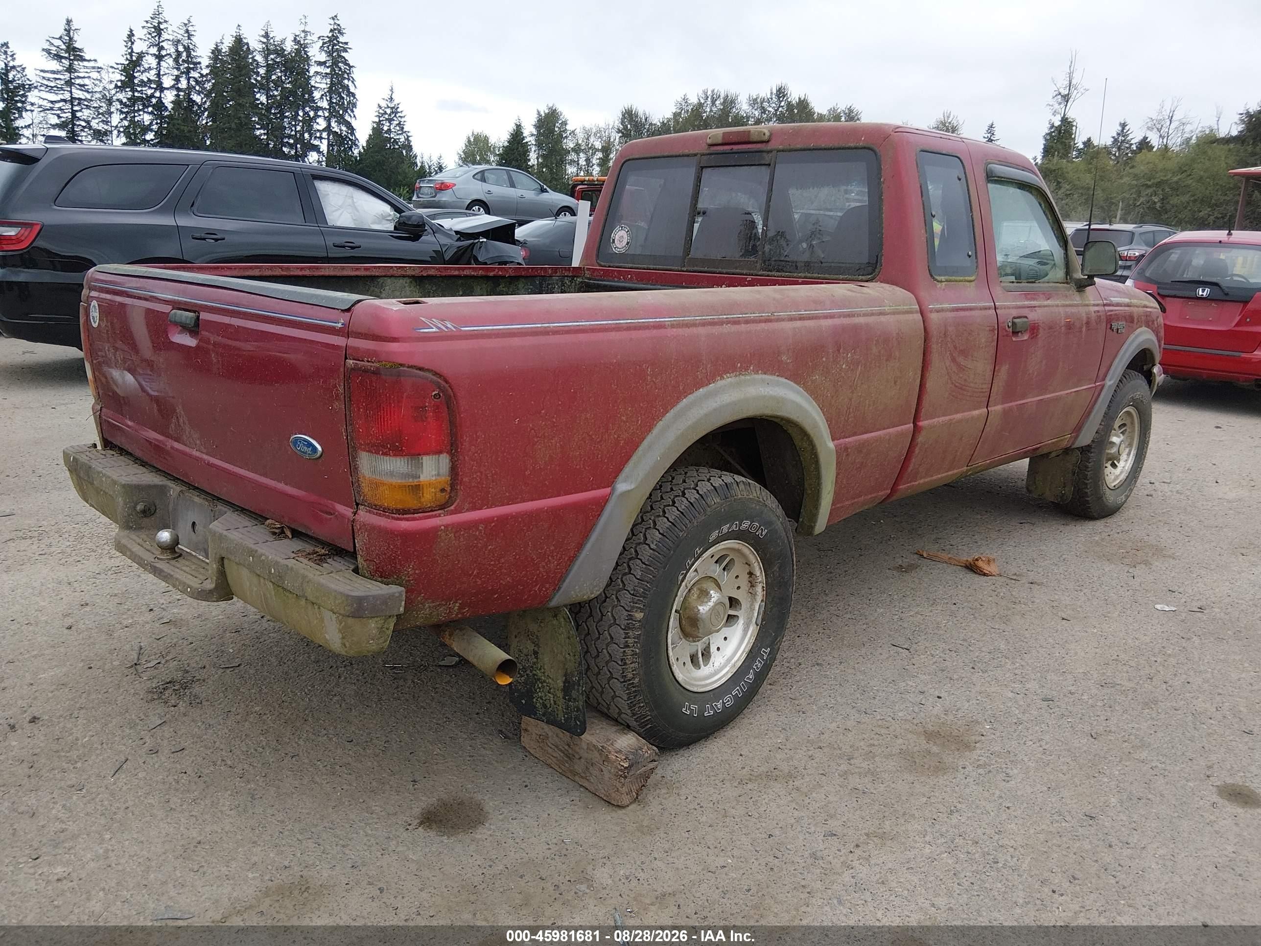 1995 Ford Ranger Super Cab Burgundy vin: 1FTDR15X8SPA59844