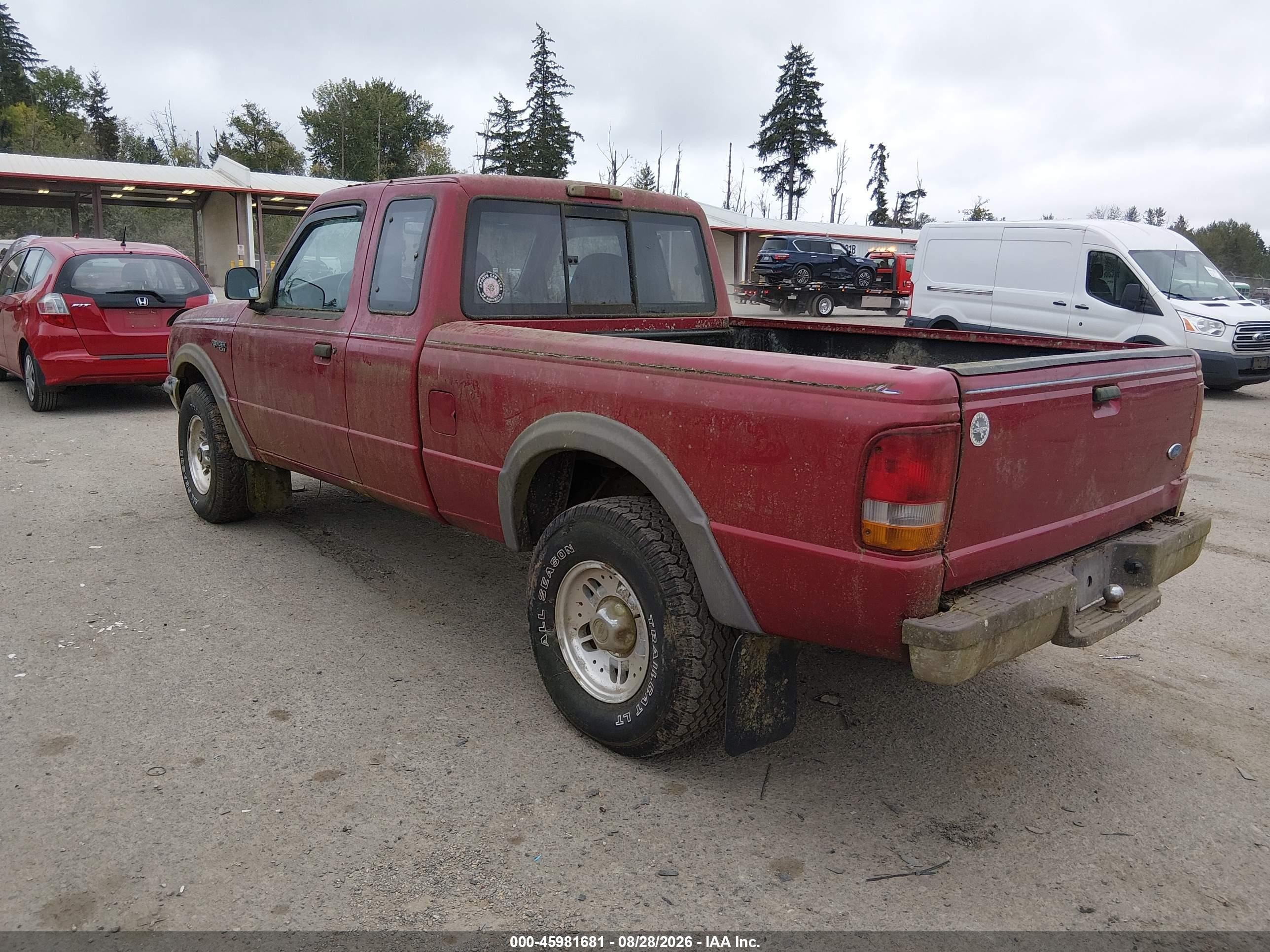 1995 Ford Ranger Super Cab Burgundy vin: 1FTDR15X8SPA59844