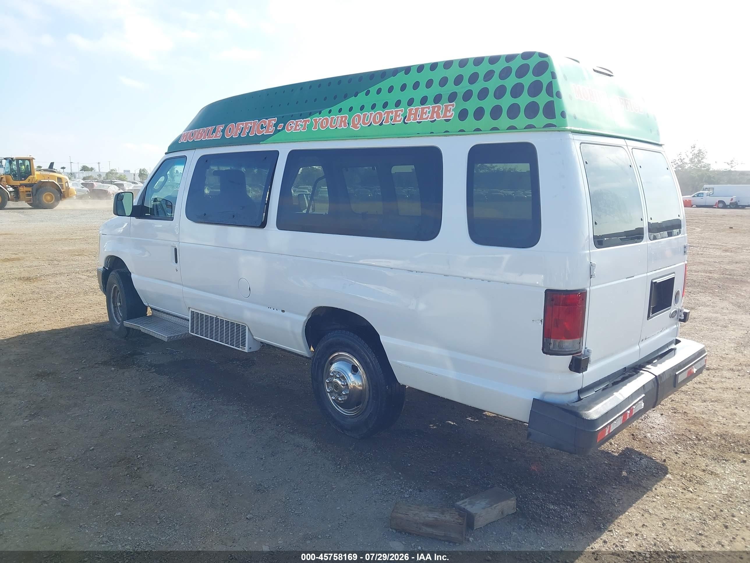 2013 Ford E-350 Super Duty Commercial White vin: 1FTDS3EL7DDA15349