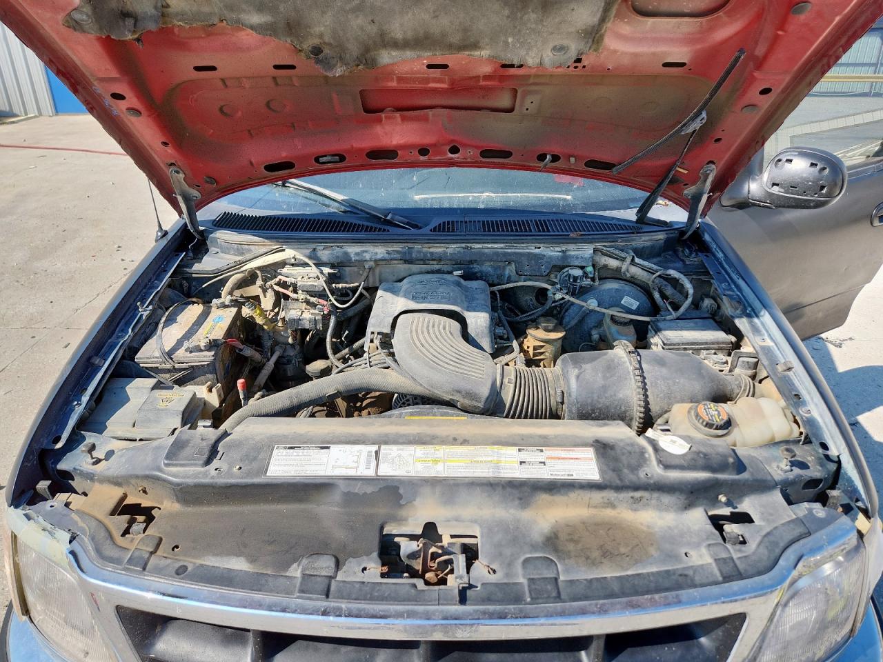 1997 Ford F150 Two Tone vin: 1FTDX0762VKD25946