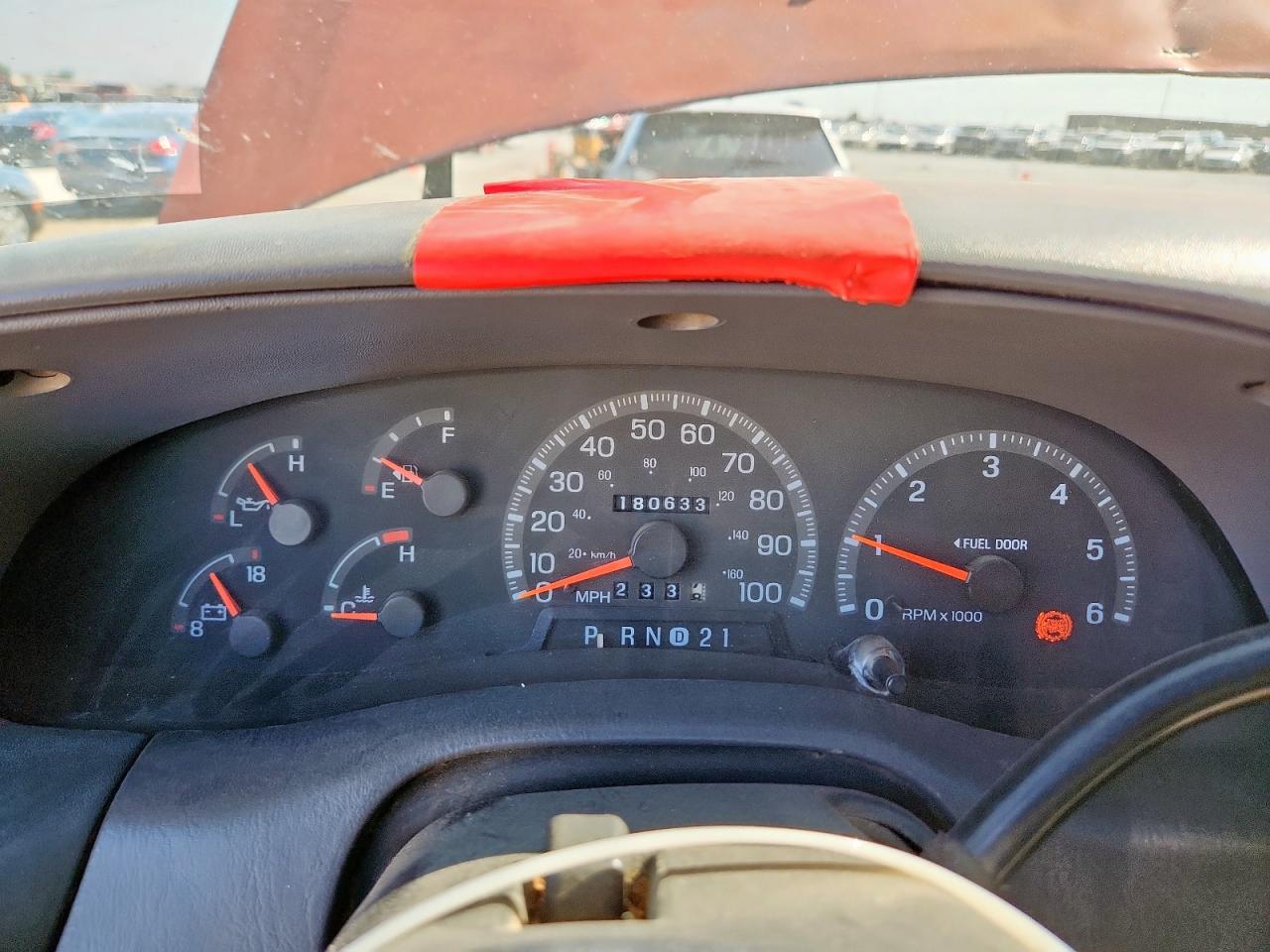 1997 Ford F150 Two Tone vin: 1FTDX0762VKD25946