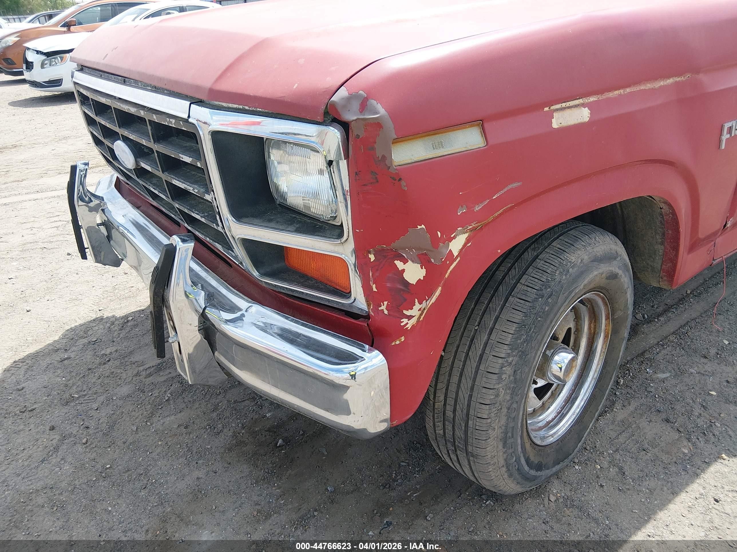 1982 Ford F150   Red vin: 1FTDX15E3CKA41304