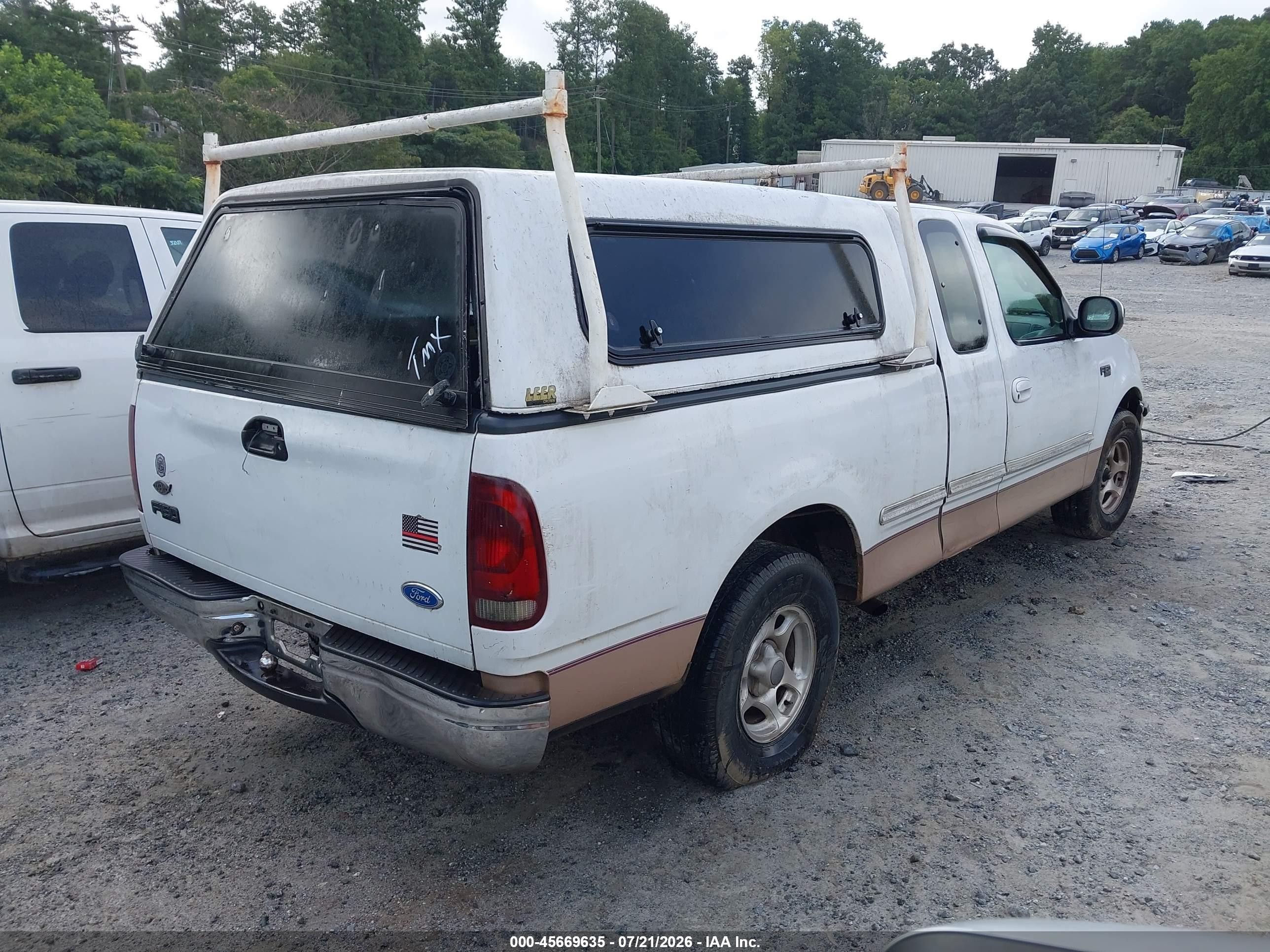 1997 Ford F-150 Standard Standard/xl/xlt White vin: 1FTDX1720VNB06355