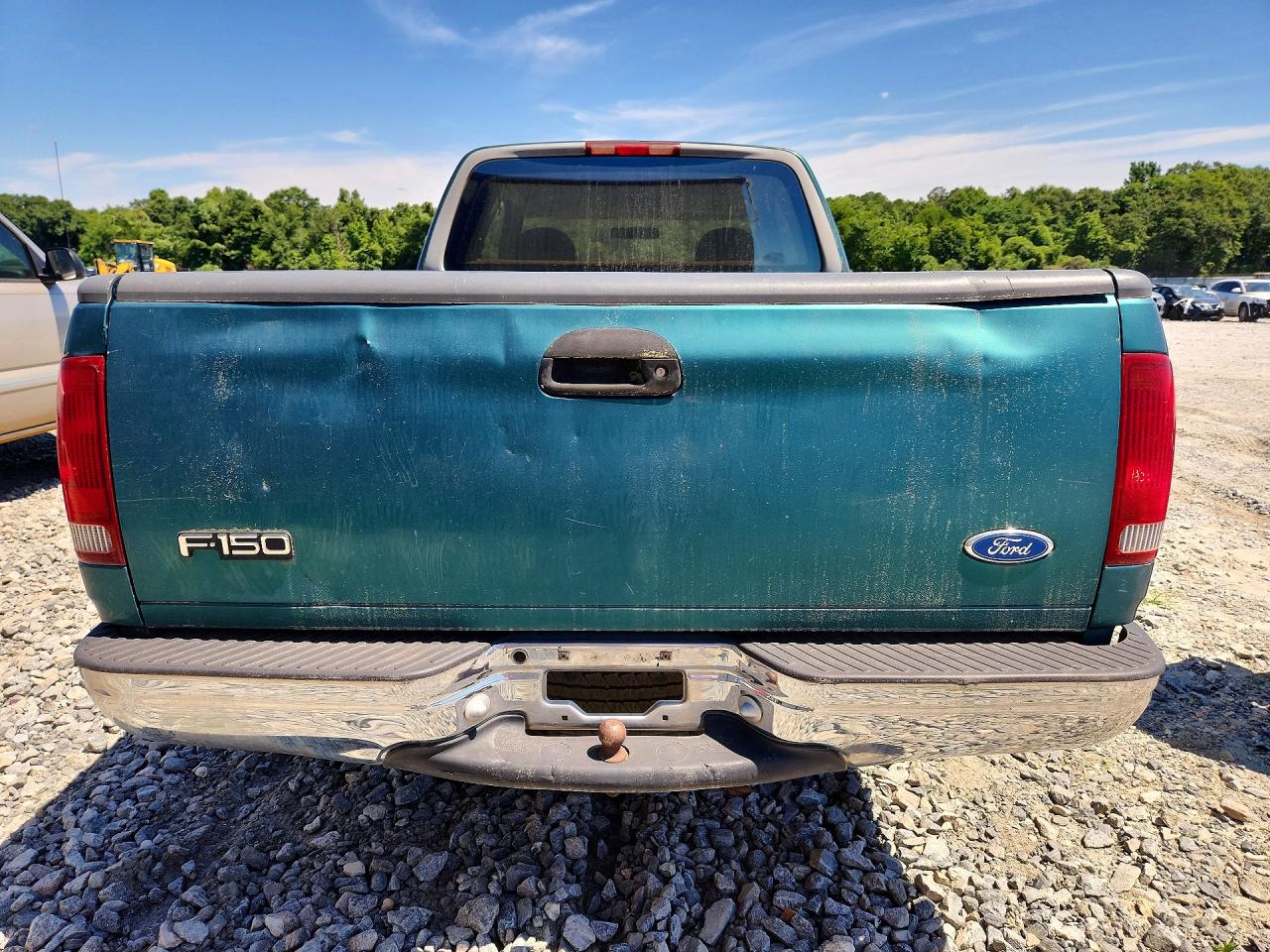 1997 Ford F150 Green vin: 1FTDX1725VNC72550