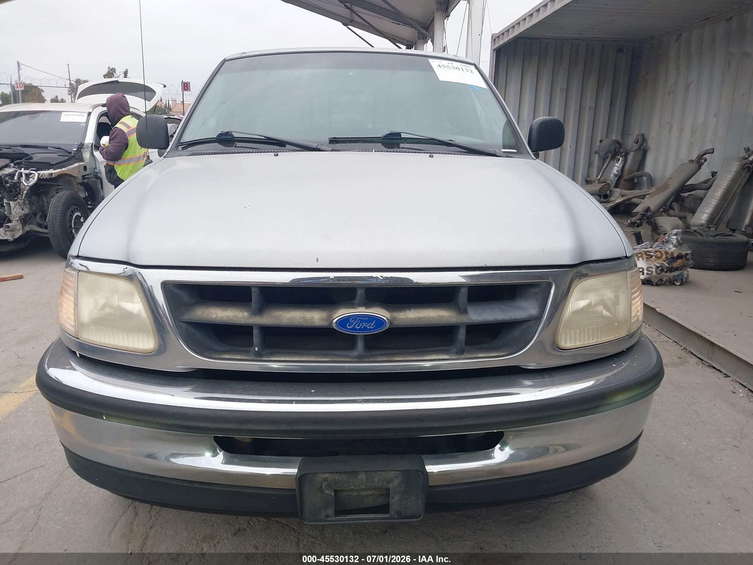1997 Ford F-150 Standard Standard/xl/xlt Silver vin: 1FTDX1726VKA30612