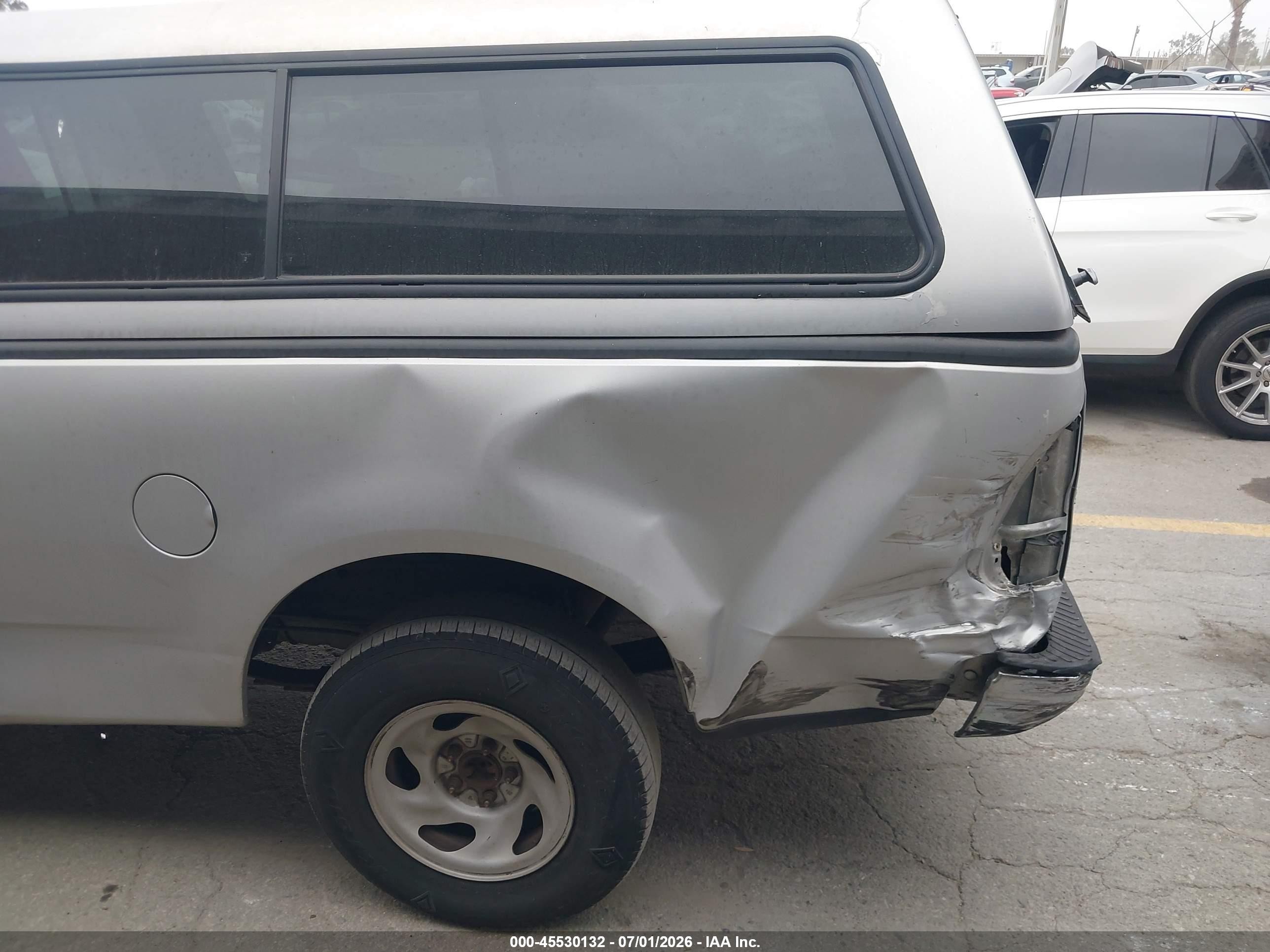 1997 Ford F-150 Standard Standard/xl/xlt Silver vin: 1FTDX1726VKA30612