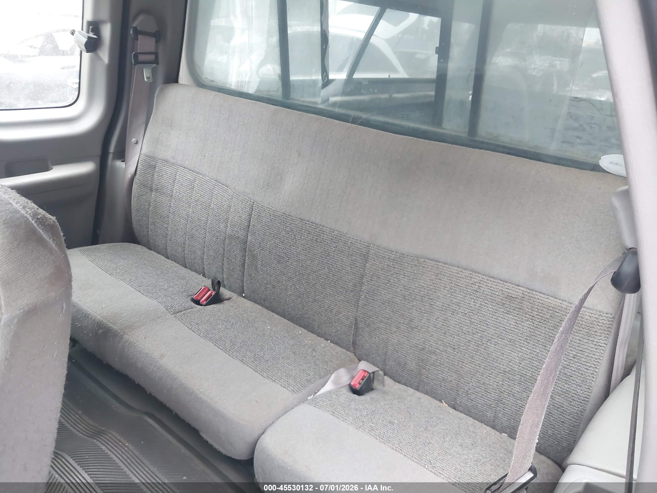 1997 Ford F-150 Standard Standard/xl/xlt Silver vin: 1FTDX1726VKA30612