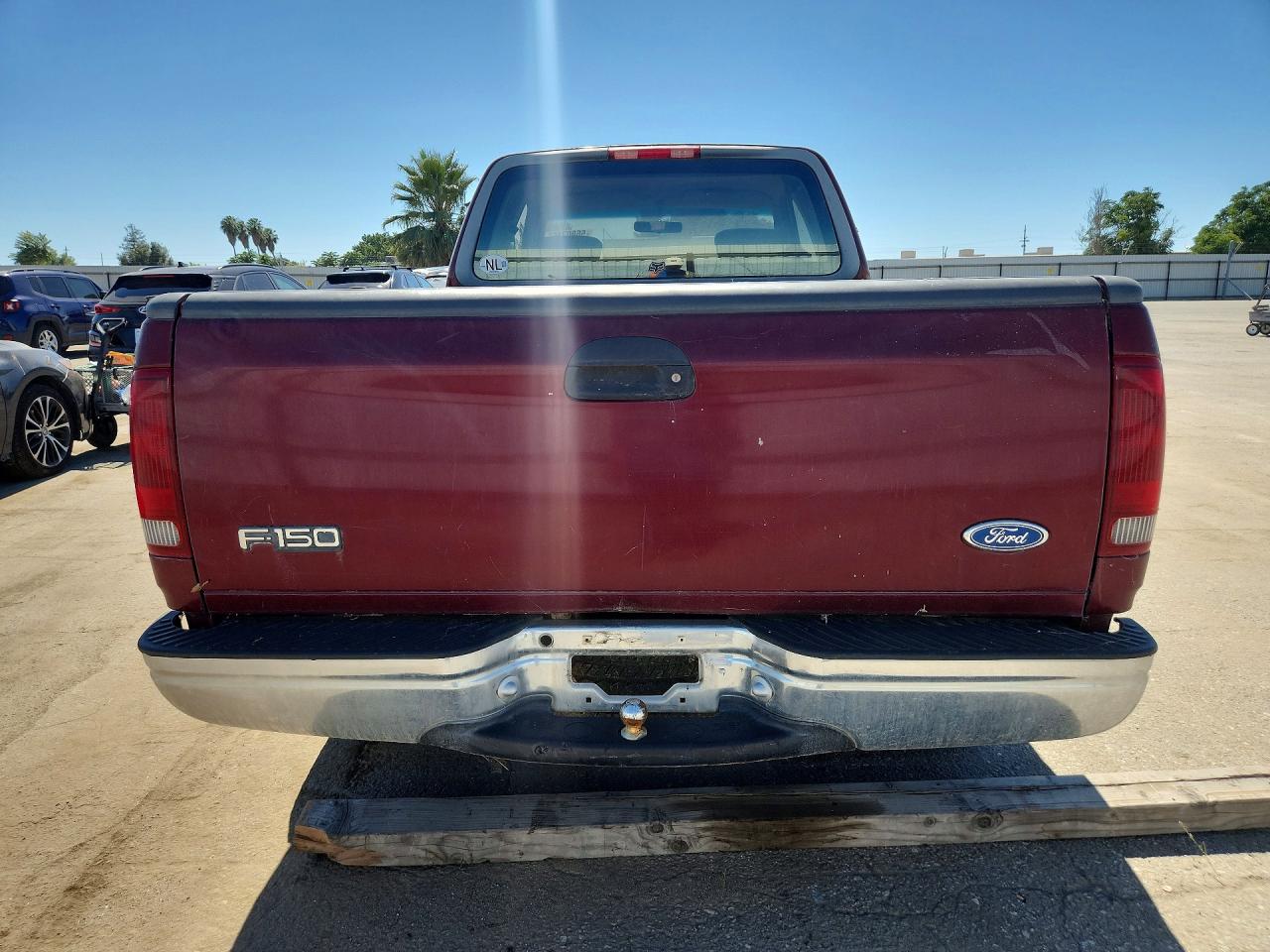 1997 Ford F150 Maroon vin: 1FTDX172XVNB22465