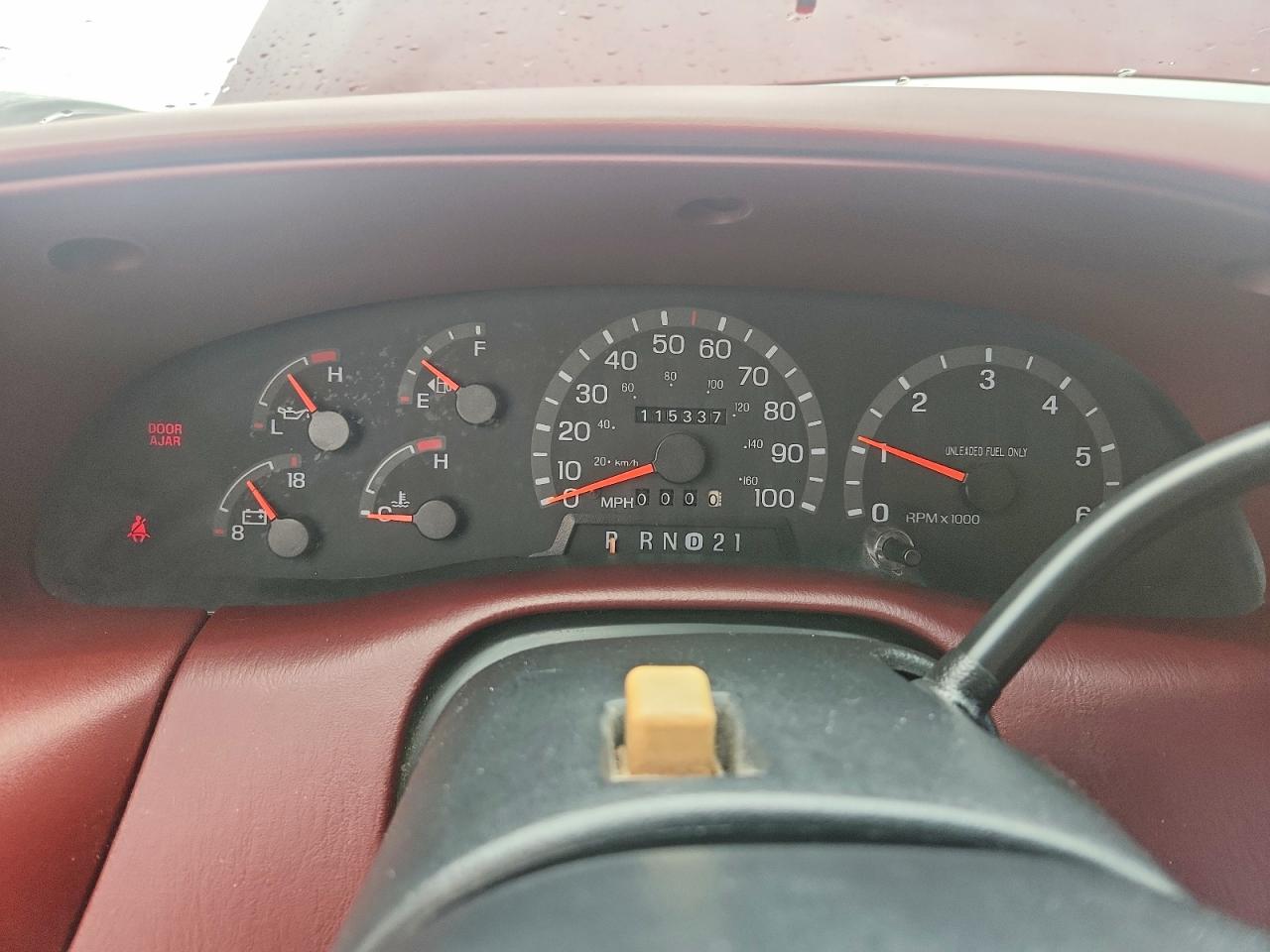 1997 Ford F150 Red vin: 1FTDX1760VKA31497