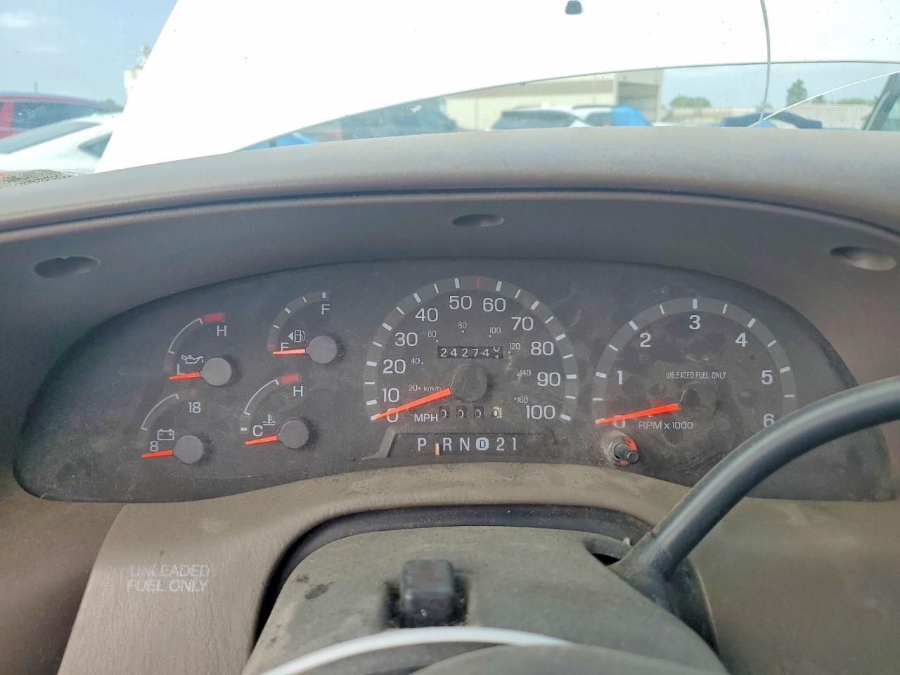1997 Ford F150 White vin: 1FTDX1761VKB11066