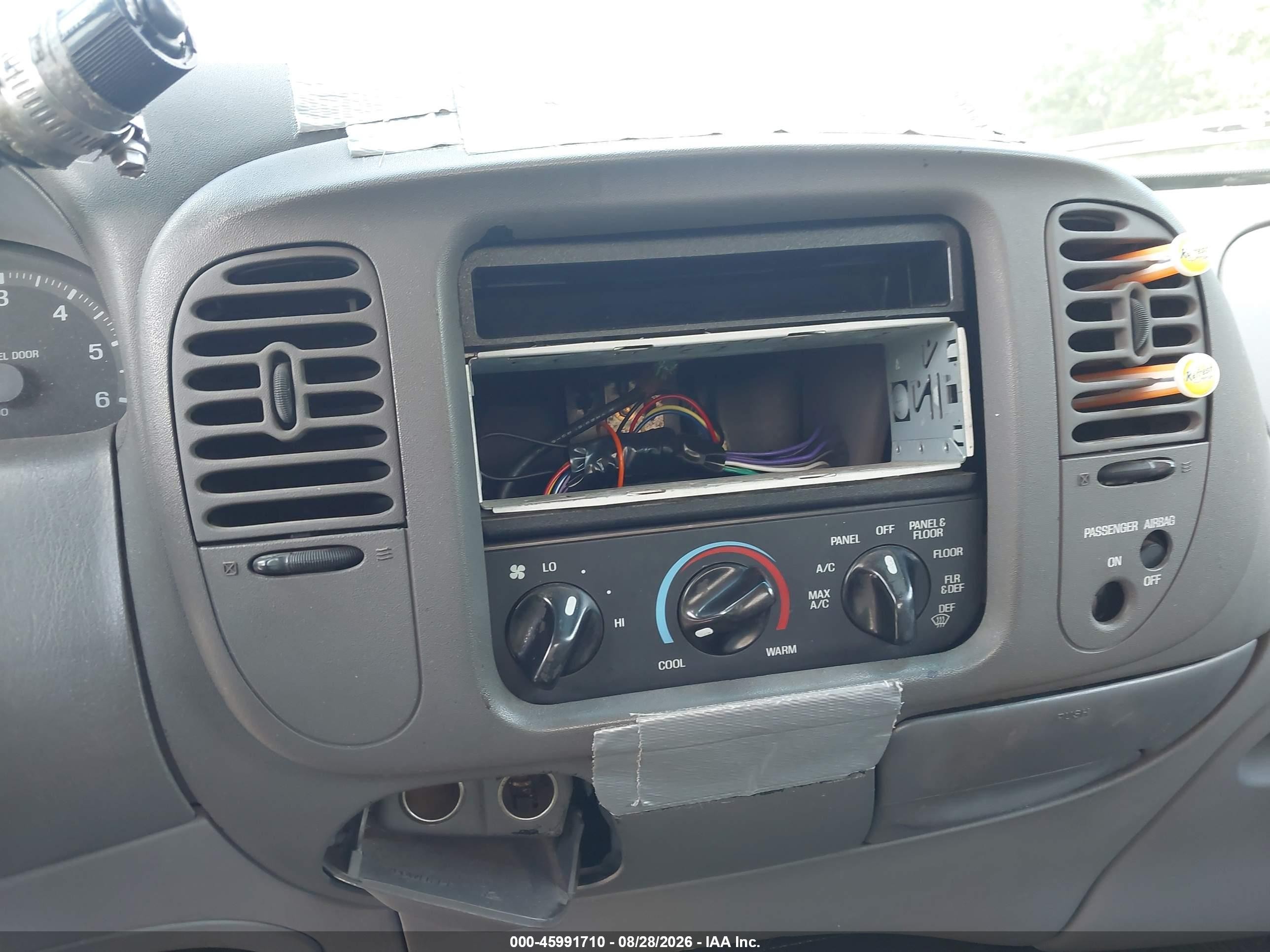 1997 Ford F-150 Lariat/standard/xl/xlt White vin: 1FTDX1761VNC69213