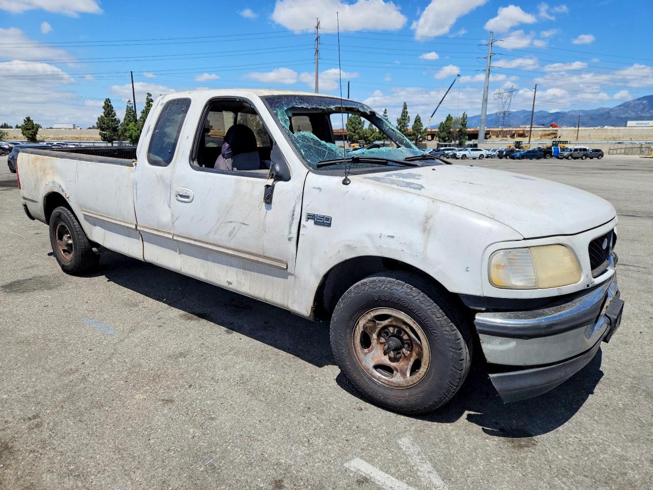 1997 Ford F150 White vin: 1FTDX1762VKA49113