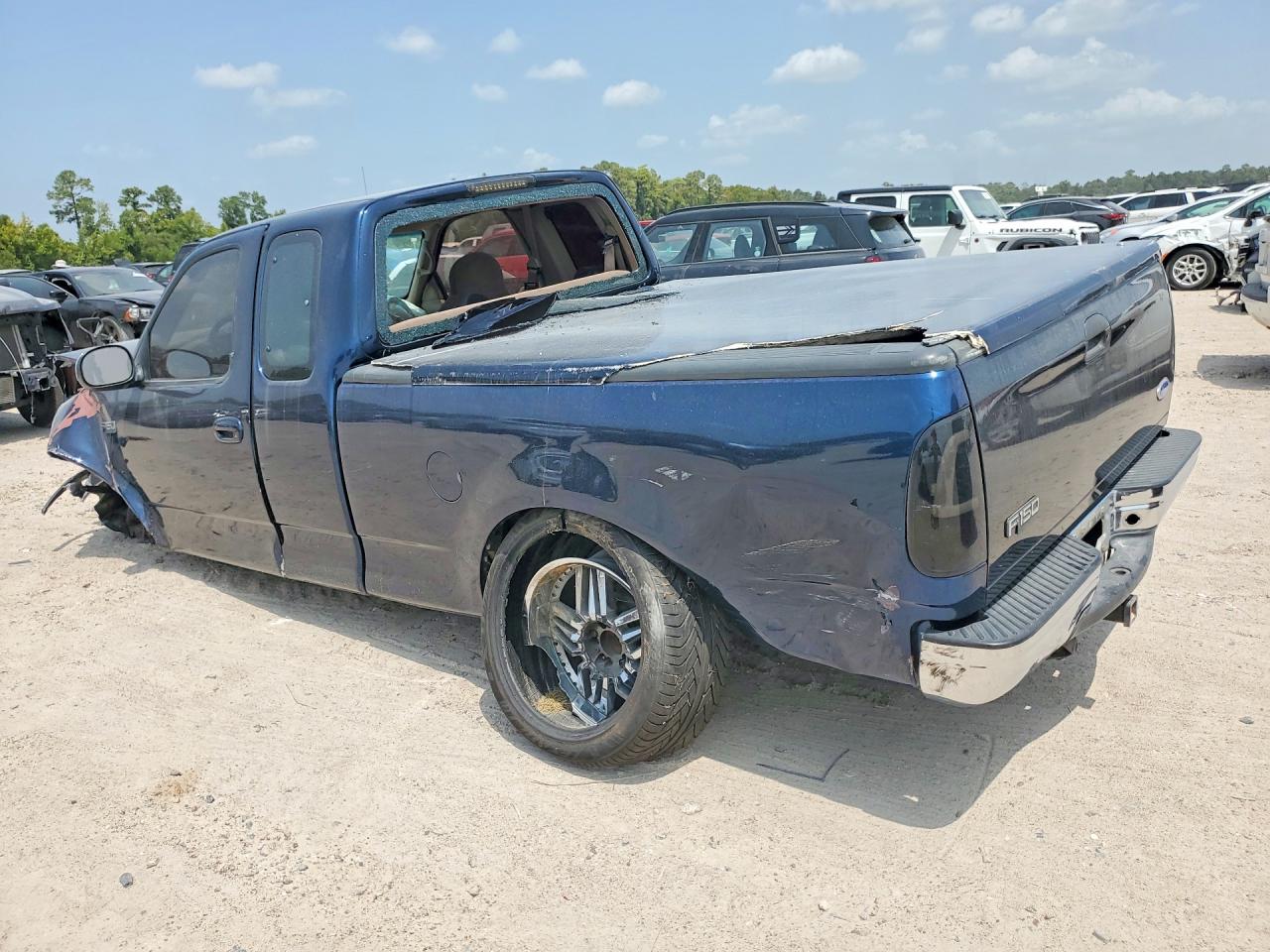 1997 Ford F150 Blue vin: 1FTDX1762VKB46621