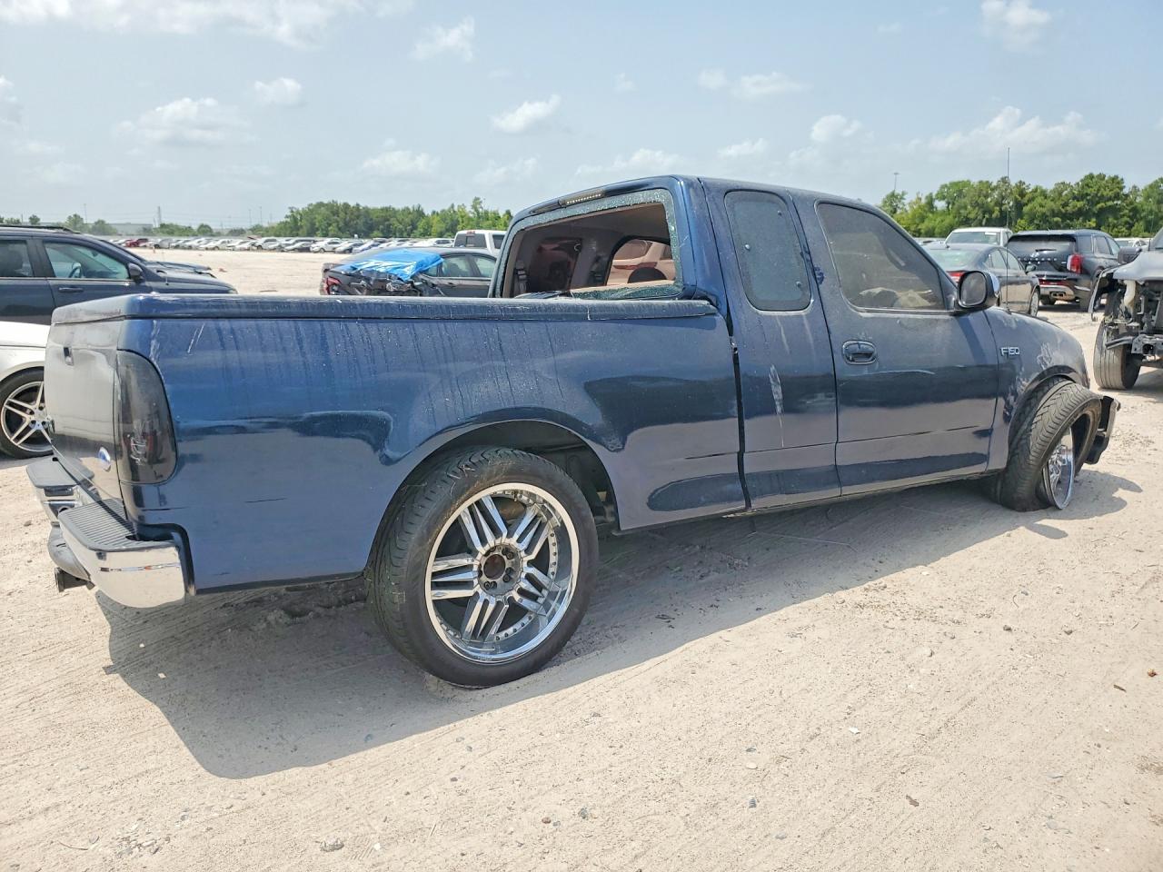 1997 Ford F150 Blue vin: 1FTDX1762VKB46621