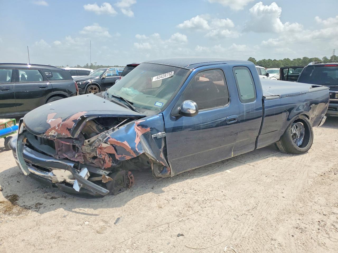 1997 Ford F150 Blue vin: 1FTDX1762VKB46621