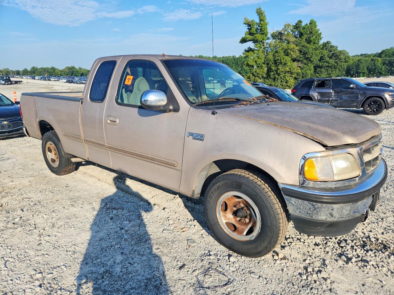 1997 Ford F150 Gold vin: 1FTDX1765VNC78786