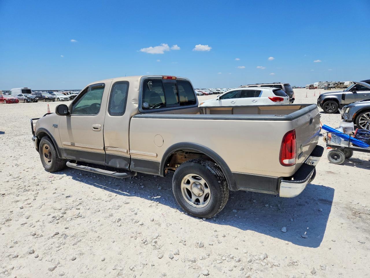 1997 Ford F150 Gold vin: 1FTDX1768VKD35371