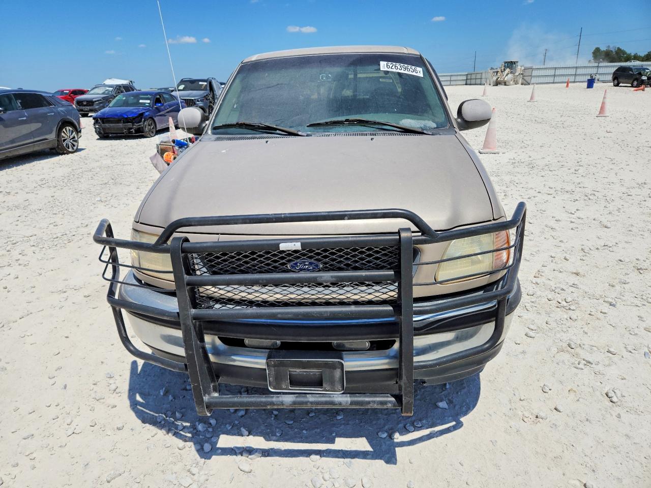 1997 Ford F150 Gold vin: 1FTDX1768VKD35371