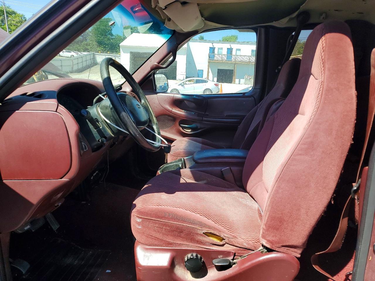 1997 Ford F150 Burgundy vin: 1FTDX1769VKA79855