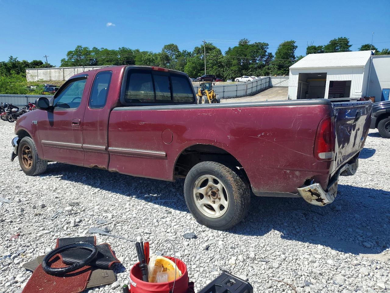 1997 Ford F150 Burgundy vin: 1FTDX1769VKA79855