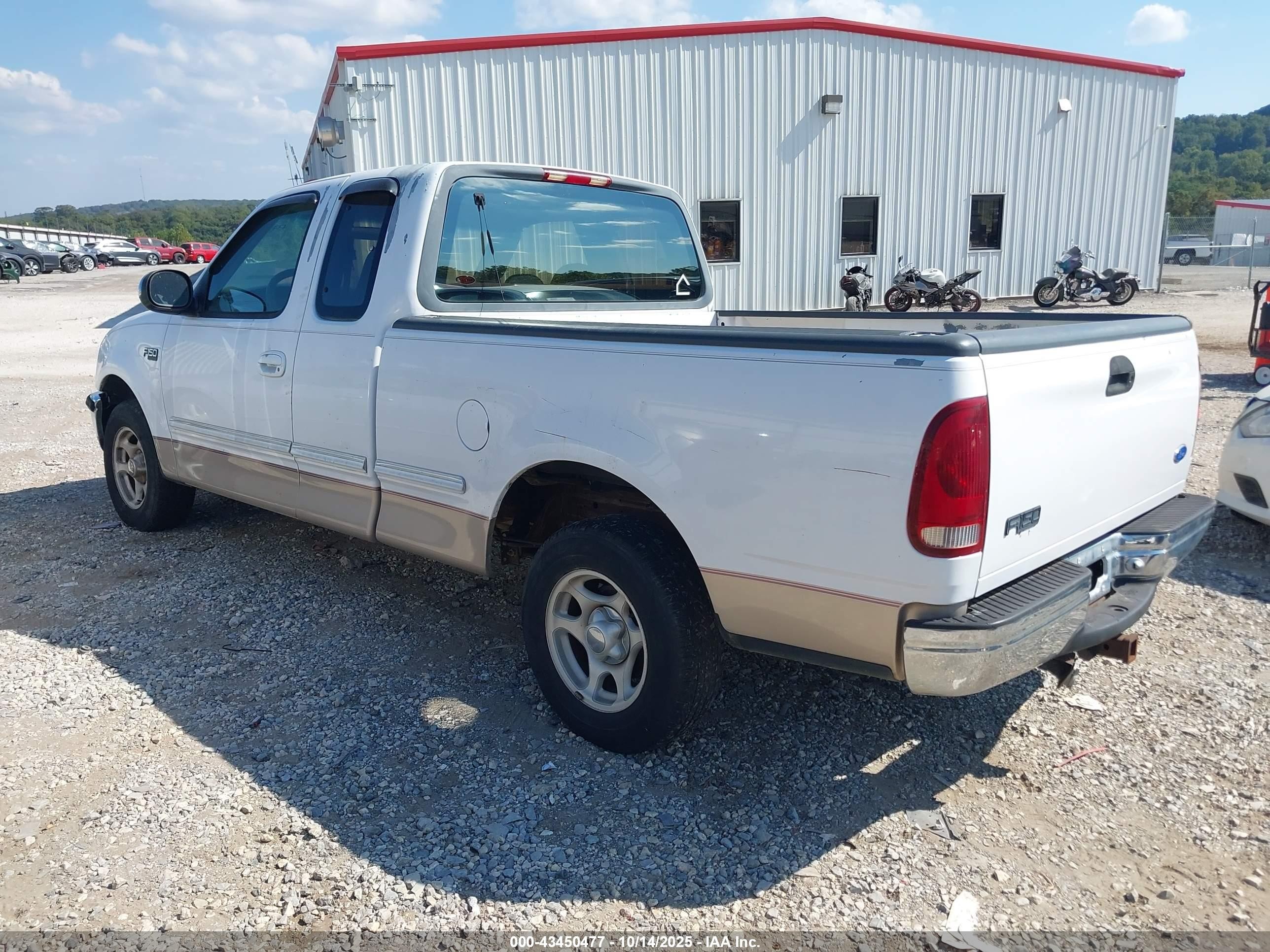 1997 Ford F150   White vin: 1FTDX17W0VKB53311
