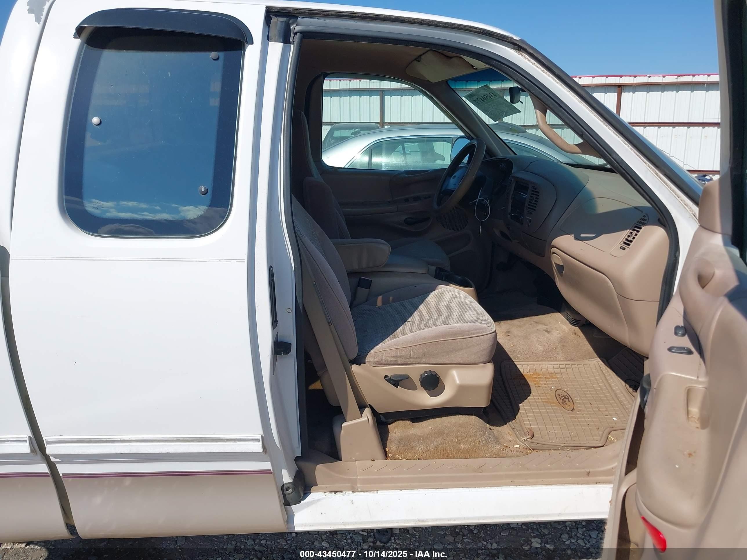 1997 Ford F150   White vin: 1FTDX17W0VKB53311