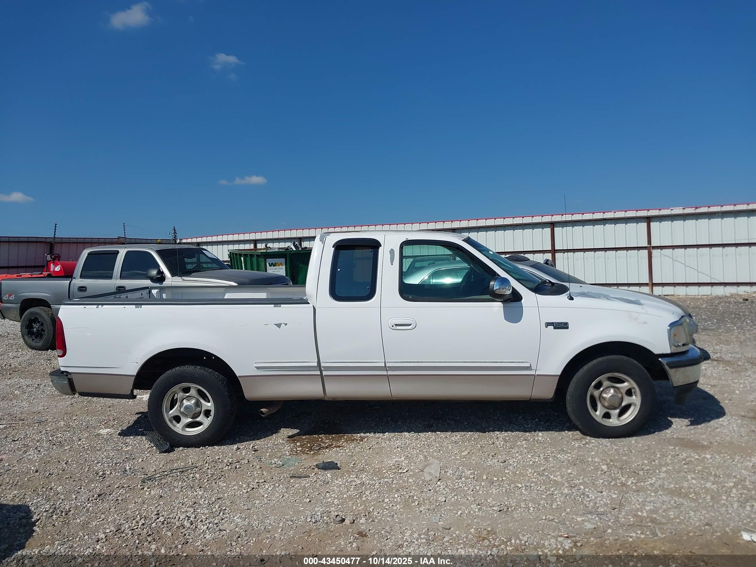 1997 Ford F150   White vin: 1FTDX17W0VKB53311