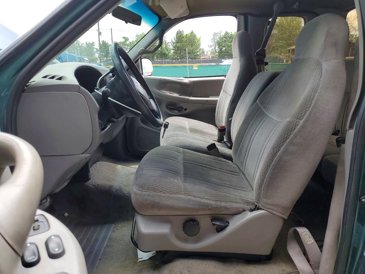 1997 Ford F-150 Standard Regul Green vin: 1FTDX17W4VKB66708