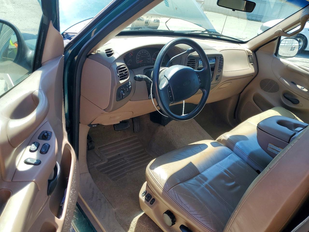 1997 Ford F150 Зеленый vin: 1FTDX17W8VKB83561