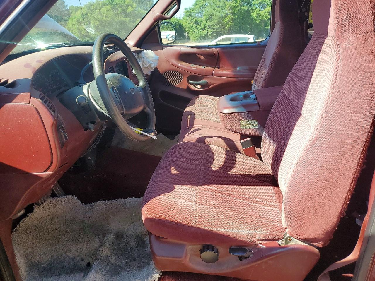 1997 Ford F150 Burgundy vin: 1FTDX1862VNA52591