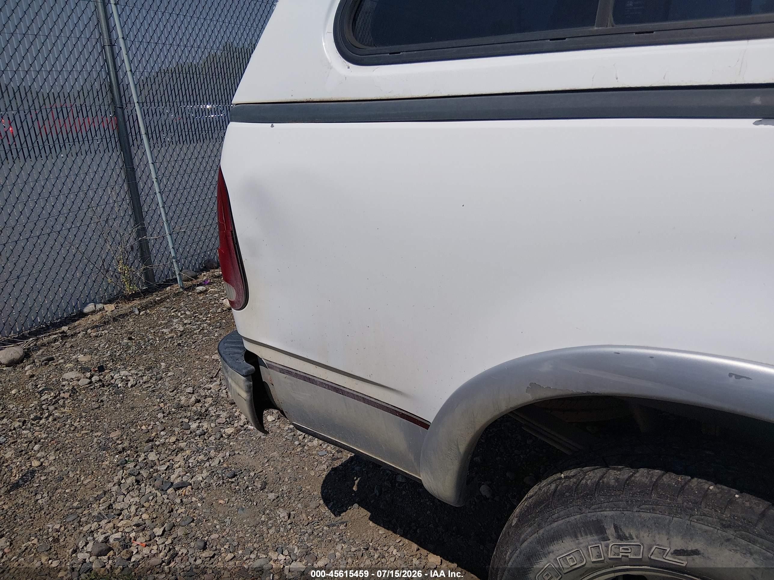 1997 Ford F-150 Lariat/xl/xlt White vin: 1FTDX1866VKA11737