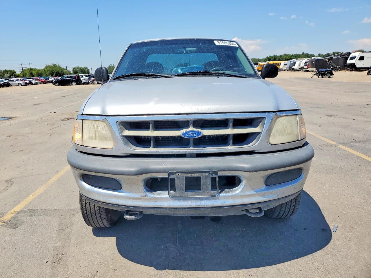 1997 Ford F150 Silver vin: 1FTDX1868VKC56622