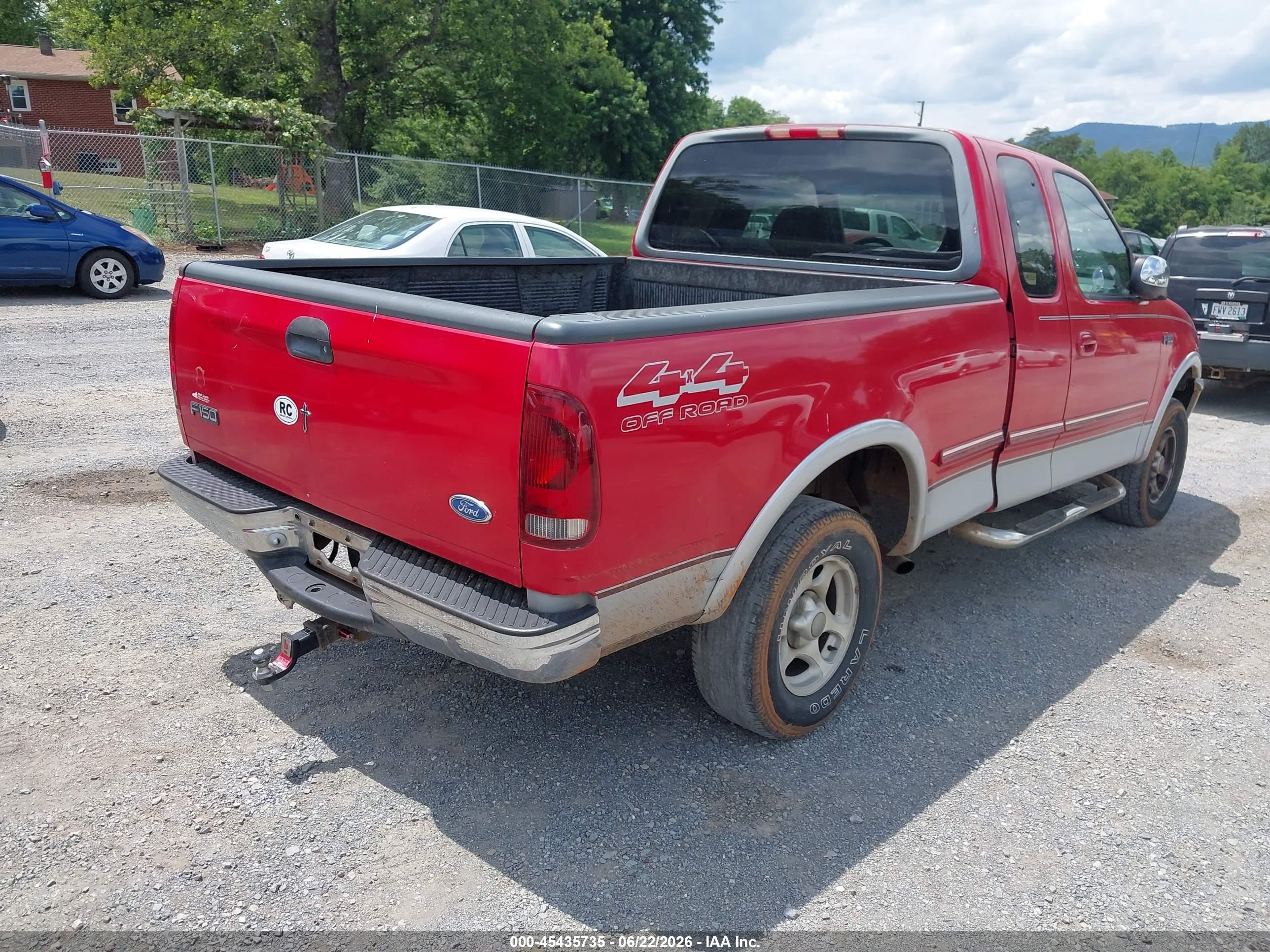 1997 Ford F-150 Lariat/xl/xlt Red vin: 1FTDX18W1VNB26101