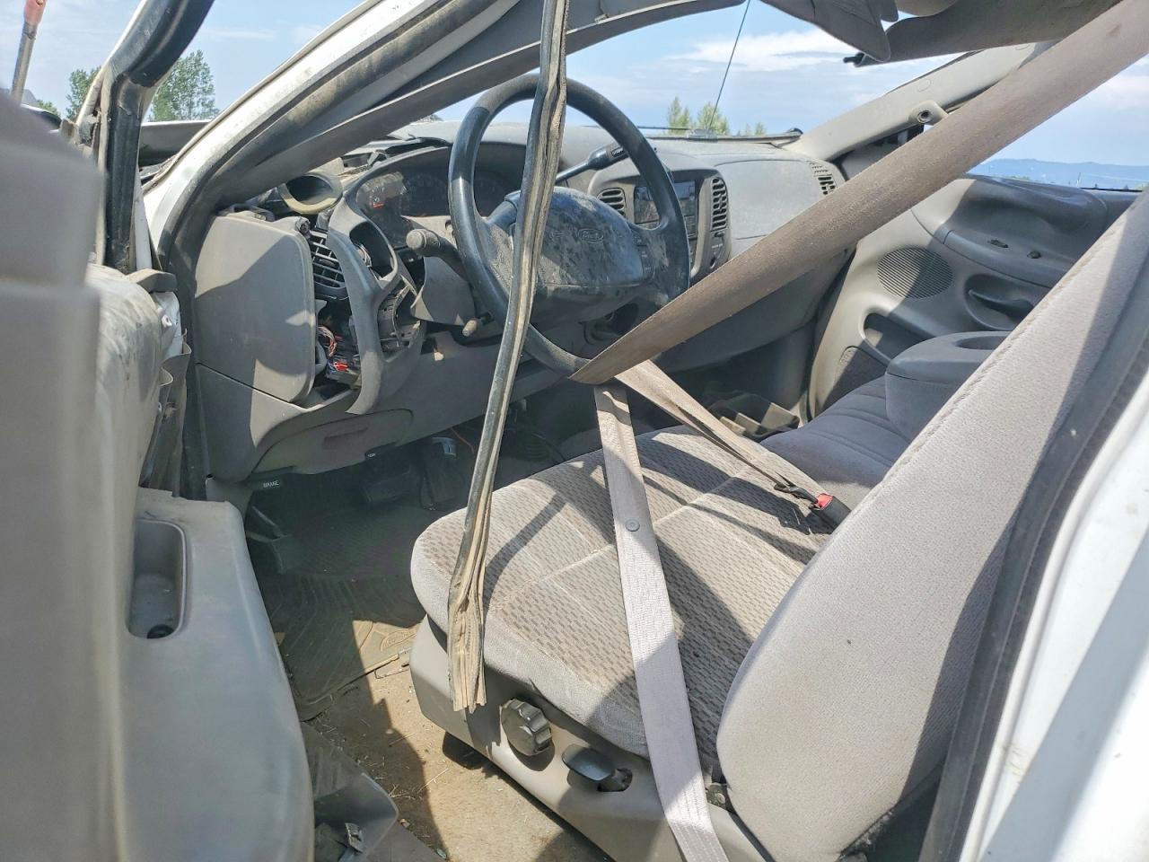 1997 Ford F150 White vin: 1FTDX18W7VKB92556