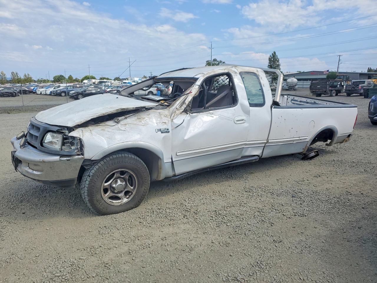 1997 Ford F150 White vin: 1FTDX18W7VKB92556