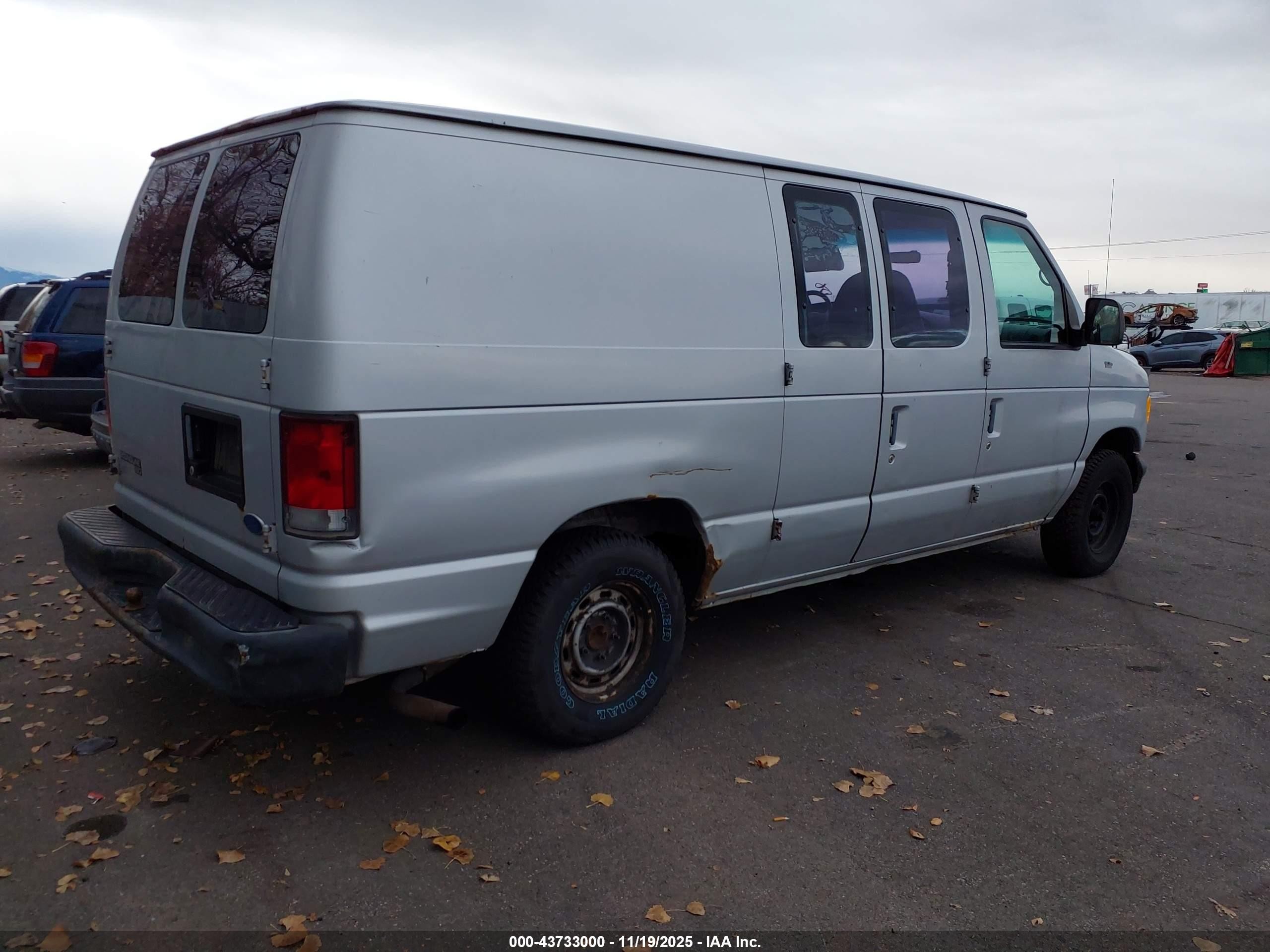 1997 Ford E-150 Standard Gray vin: 1FTEE1422VHB85640