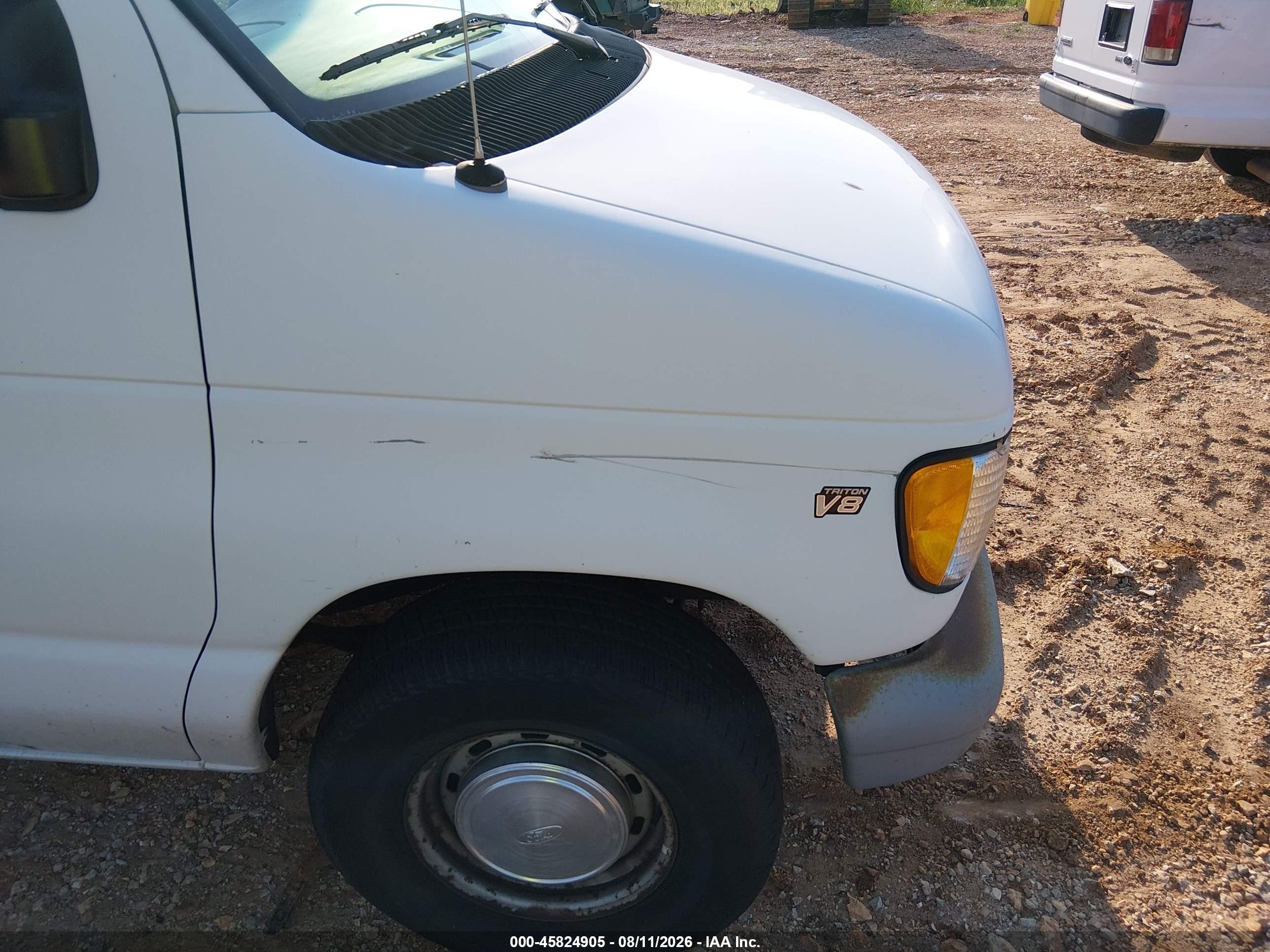 1997 Ford Econoline Standard White vin: 1FTEE1469VHB85136